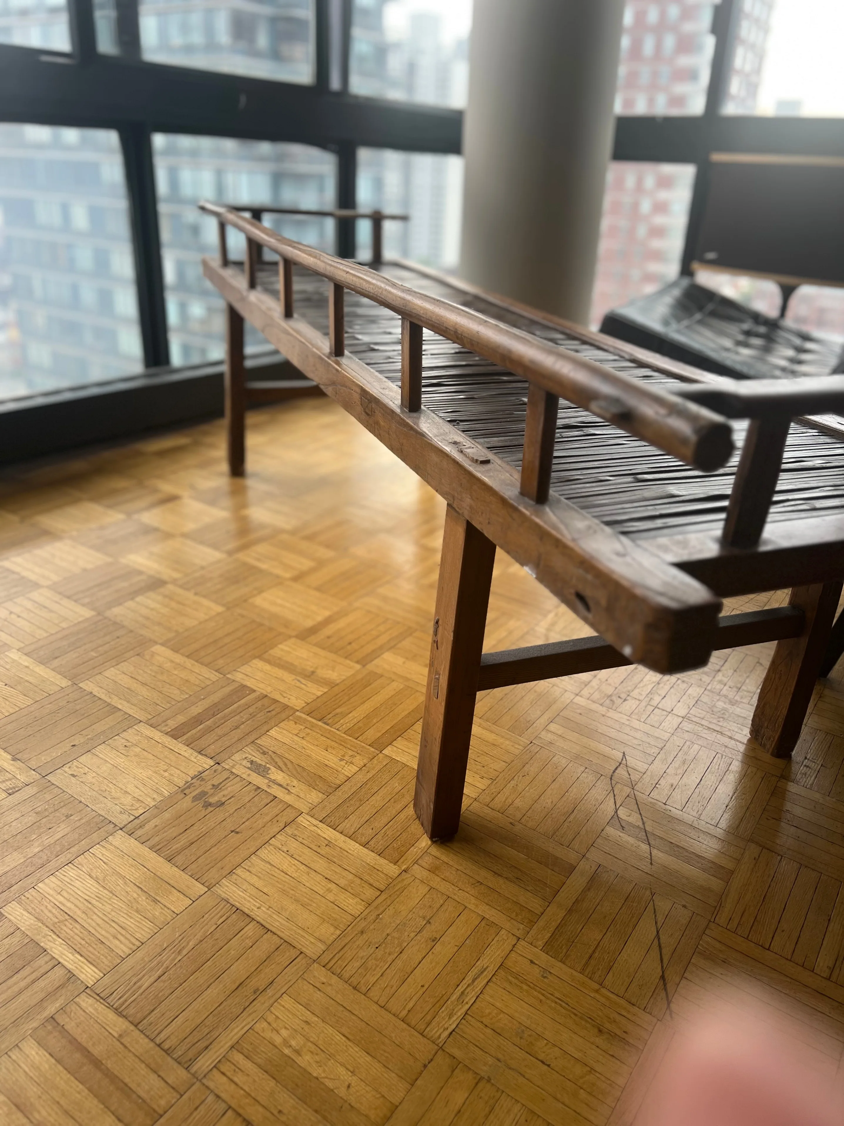 Vintage Antique Chinese Daybed image indicator(7)