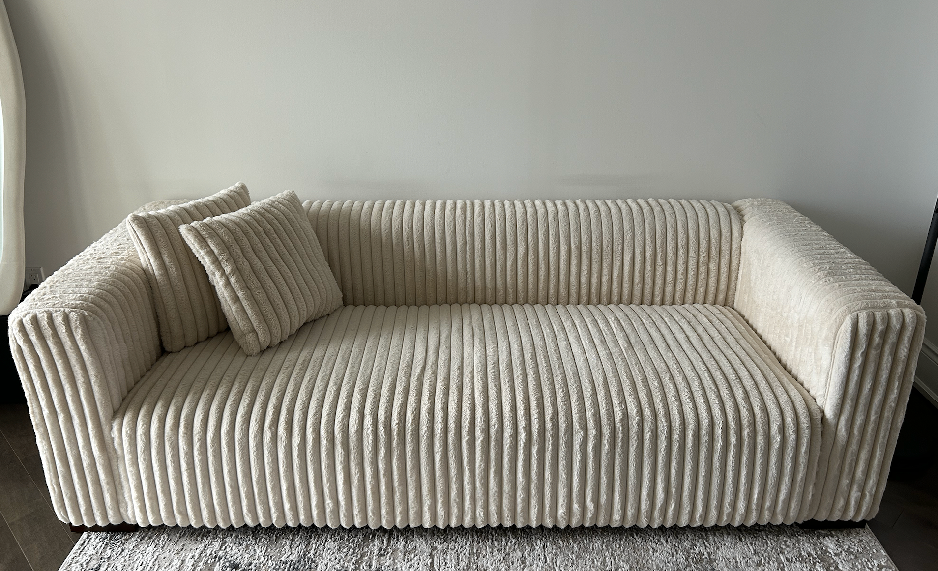 Super comfy and soft sofa - moving sale - photo 2