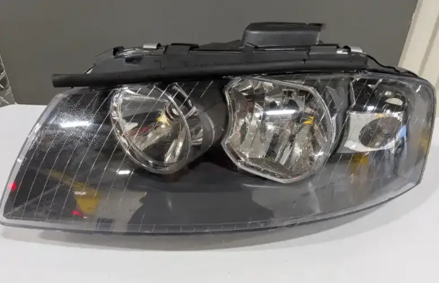 Audi A3 - Headlights | OEM part AUDI:8P0 941 003 A | READ AD thumbnail