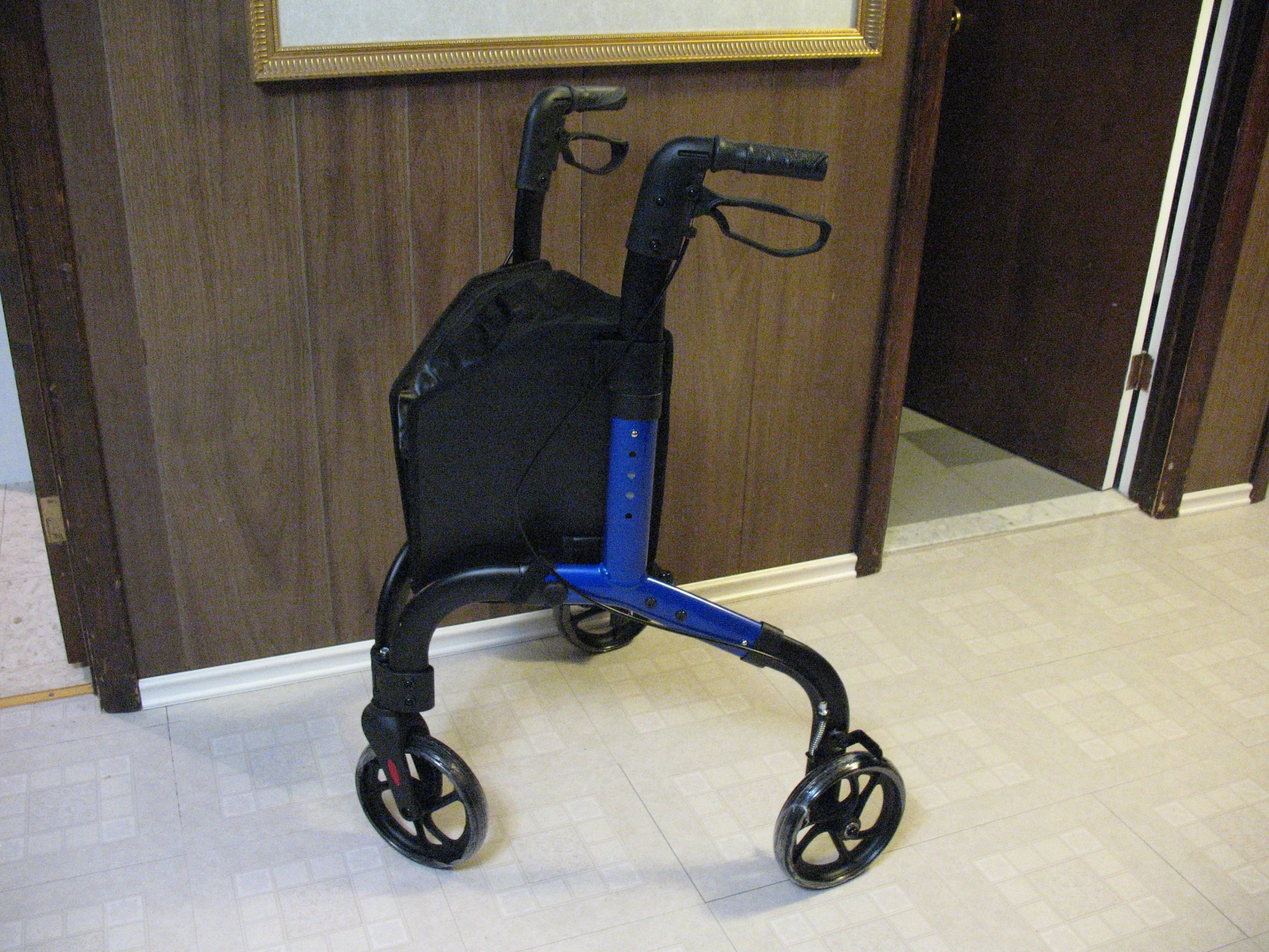 Premium 3 Wheel Rollator Walker, BRAND NEW thumbnail