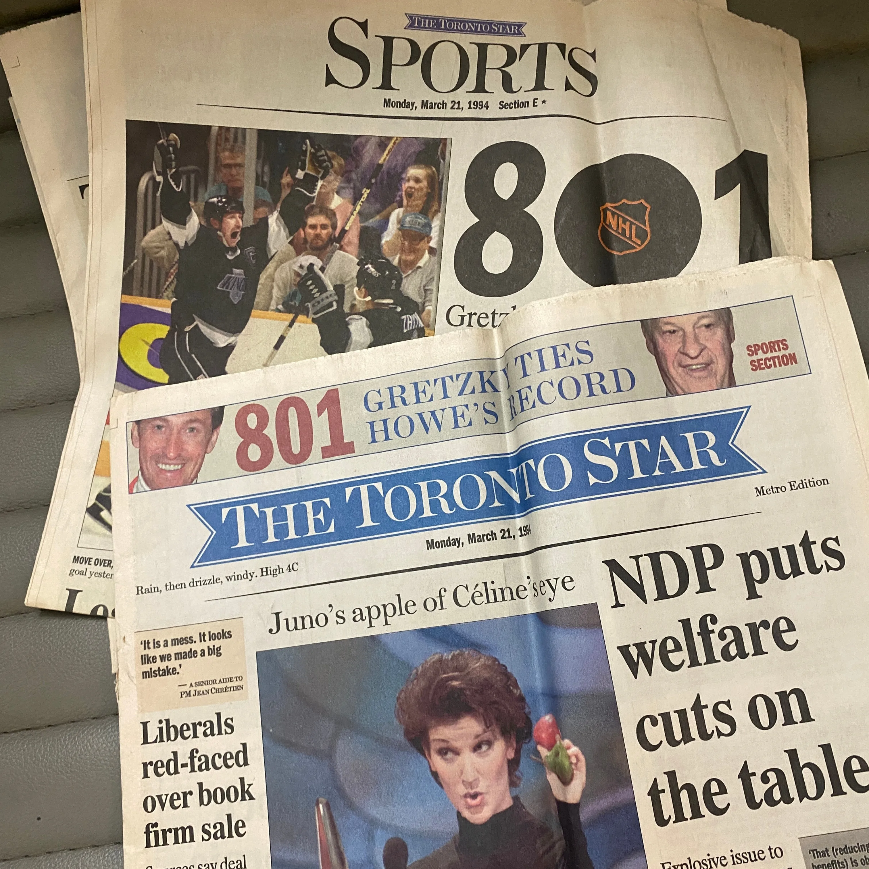 Wayne Gretzky - Toronto Star vintage clipping image indicator(3)