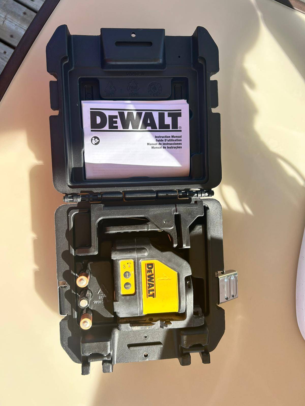 DeWALT Laser Level with case. - photo 2