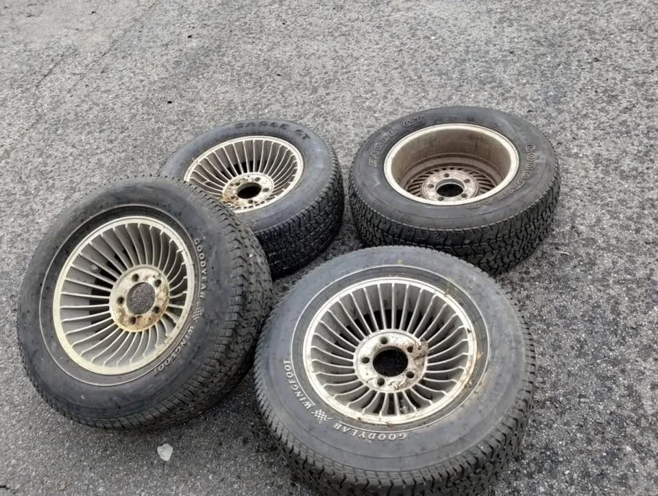 Vintage EagleGT/Goodyear Wingfoot Tires on Aluminum Rims thumbnail