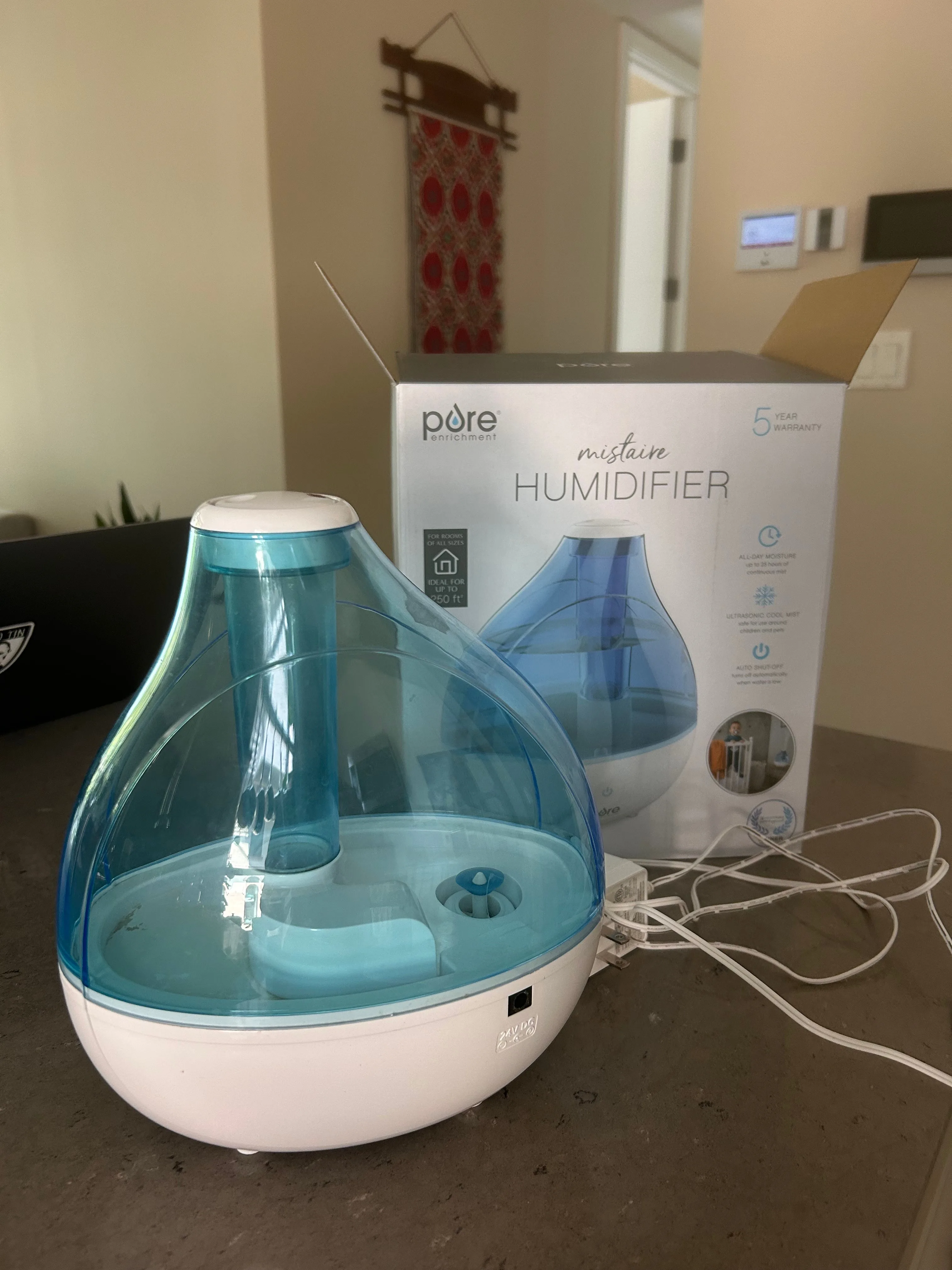 Overseas moving sale - Pure Humidifier 1.7 liters for Sale thumbnail