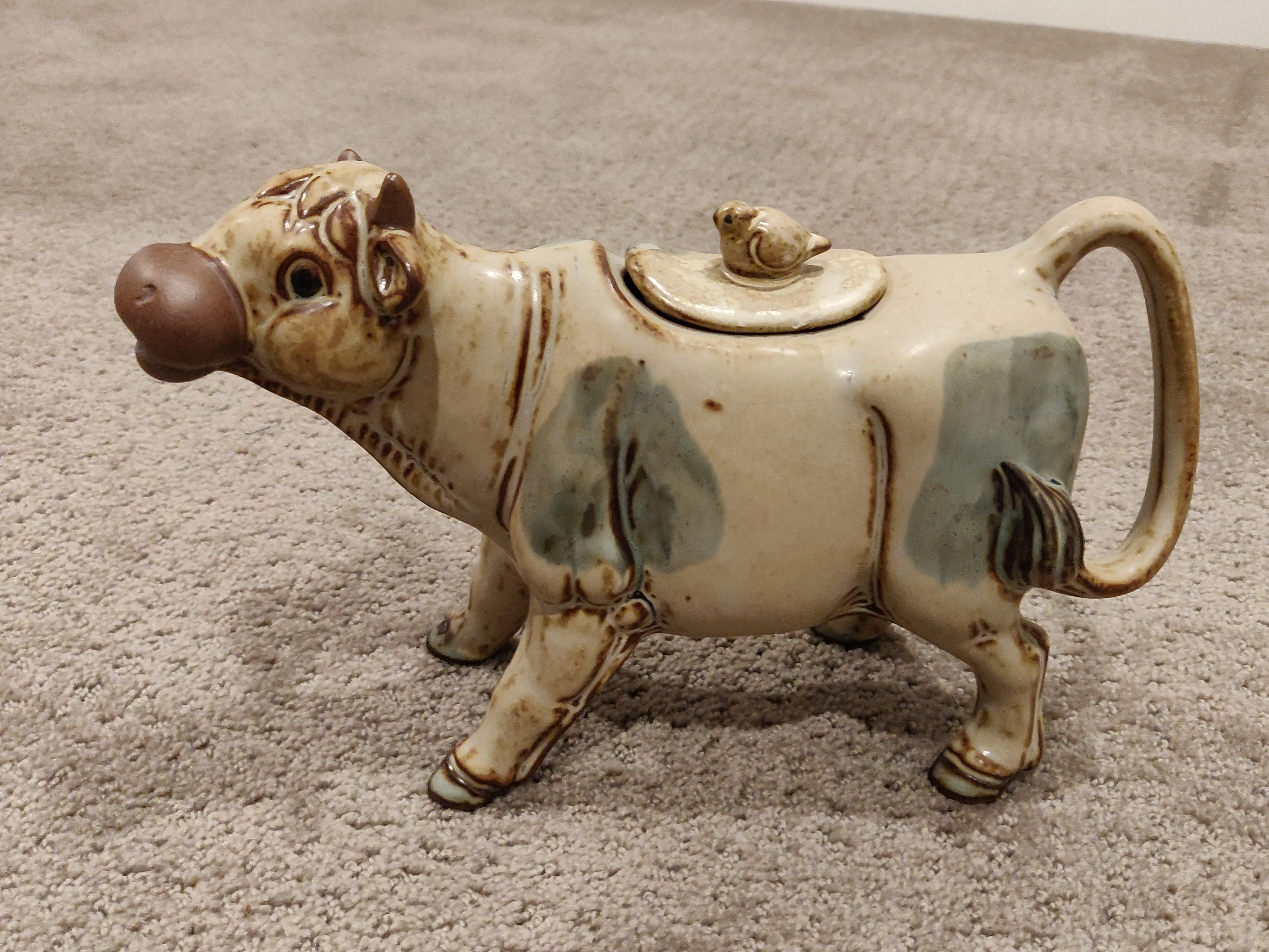 Teapot - Cow / Ox / Cattle - Tea Pot thumbnail
