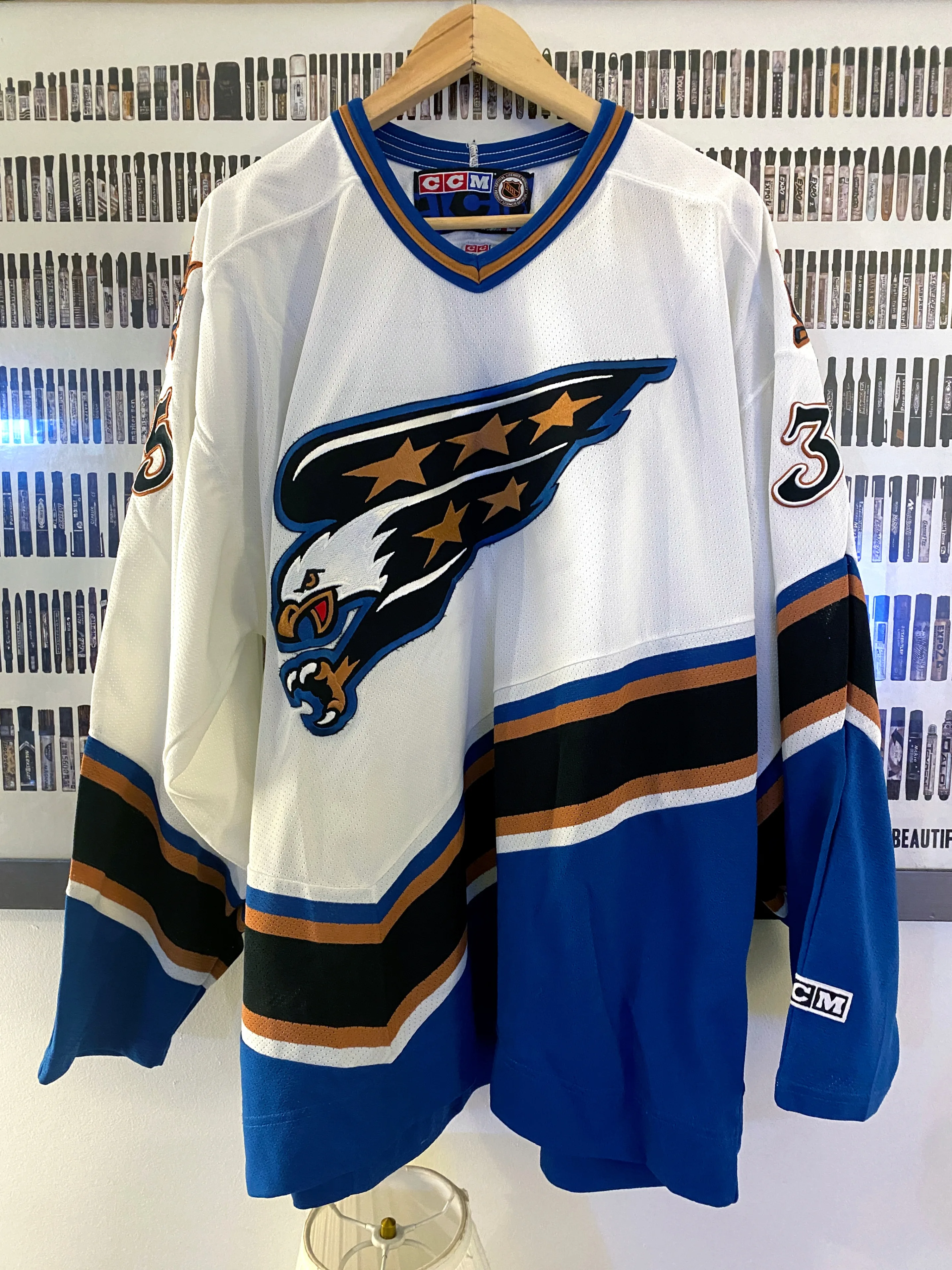 CCM - Washington Capitals vintage jersey (2000) Screaming Eagle thumbnail