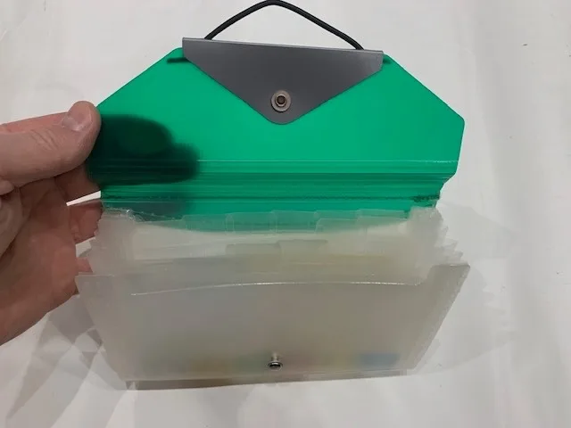 File Folder / Organizer - Great Condition thumbnail