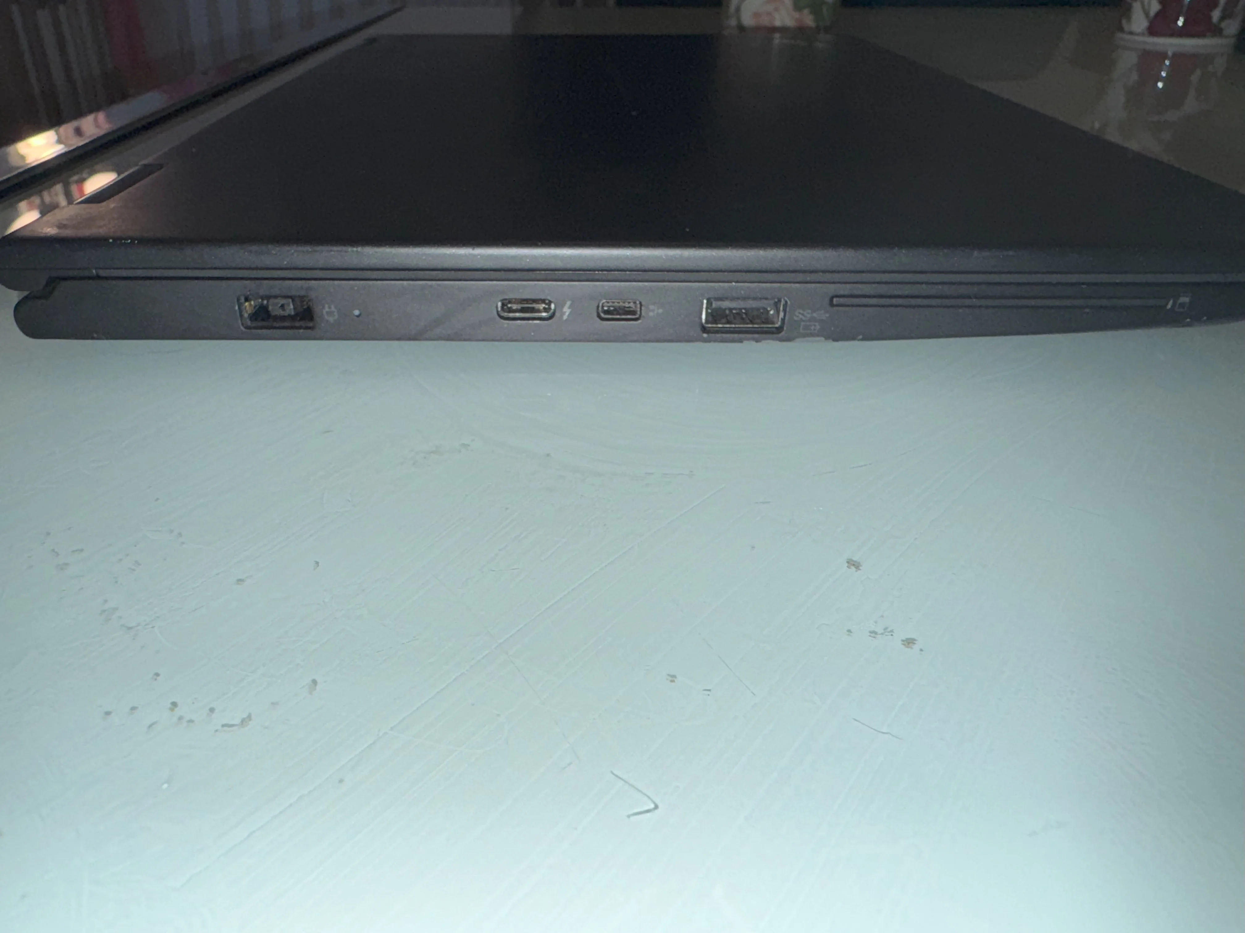 Lenovo ThinkPad X380 Yoga for Sale image indicator(7)