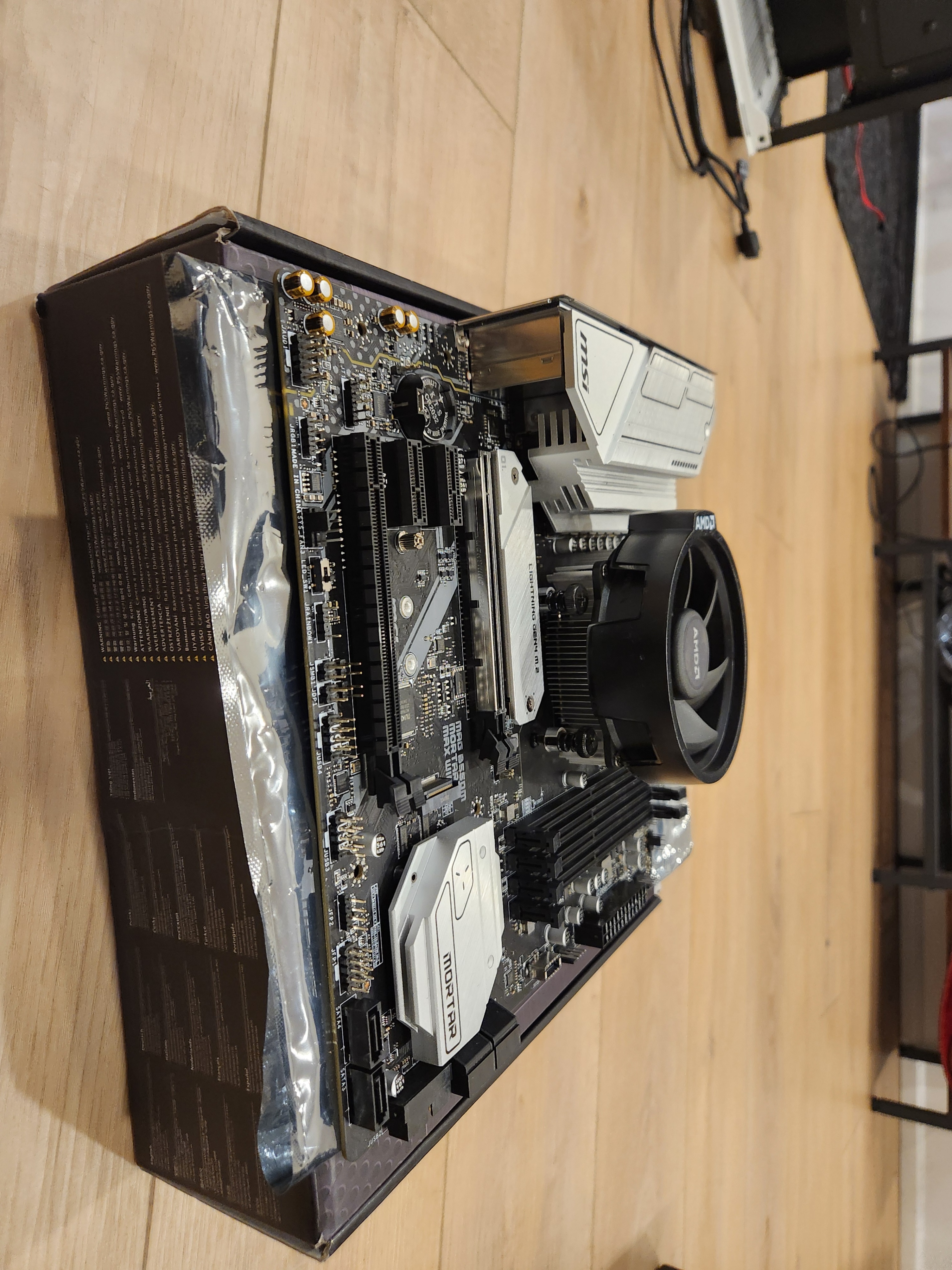 MSI MAG B550-M MORTAR Wi-Fi + AMD Ryzen 5 3600 + Wraith Stealth - photo 3