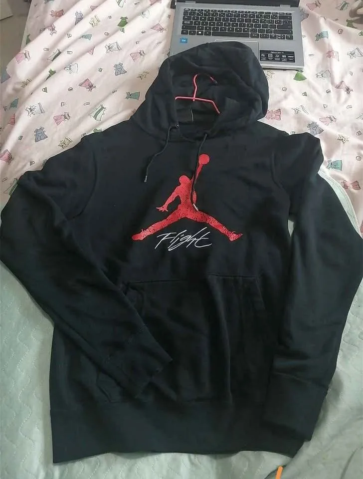 Jordan black hoodie thumbnail