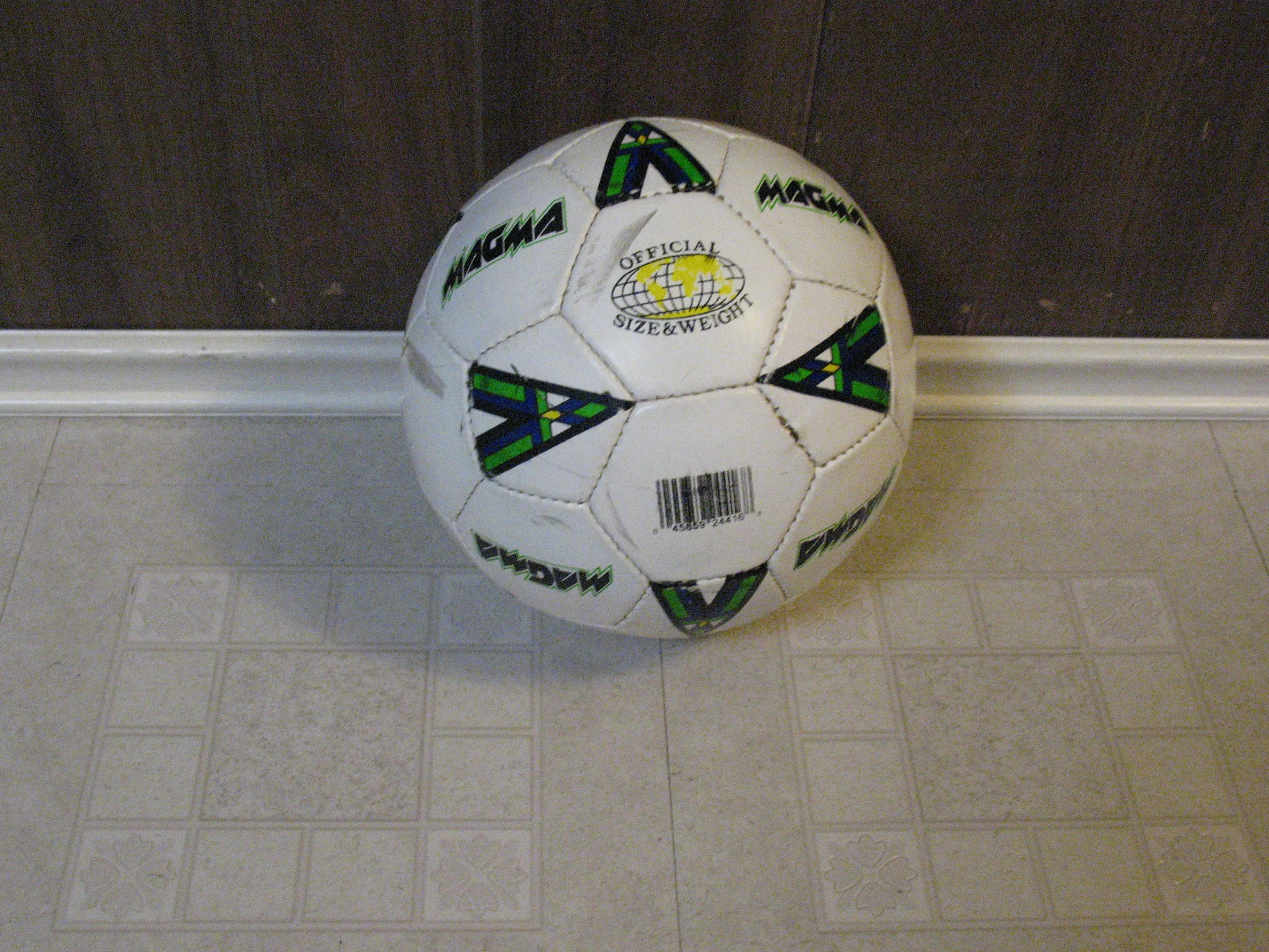 Basketballs and Soccer Balls image indicator(6)