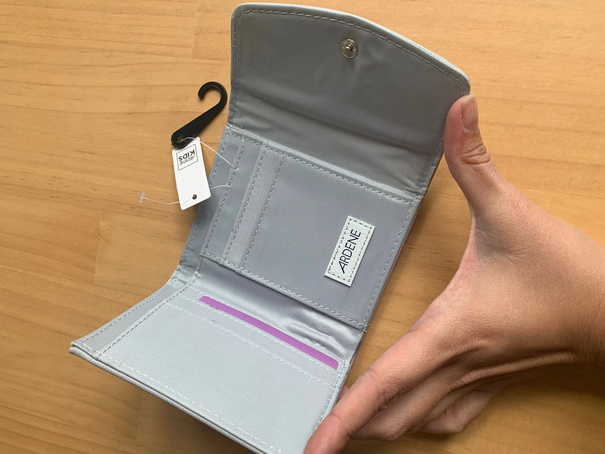 Children's wallet image indicator(2)