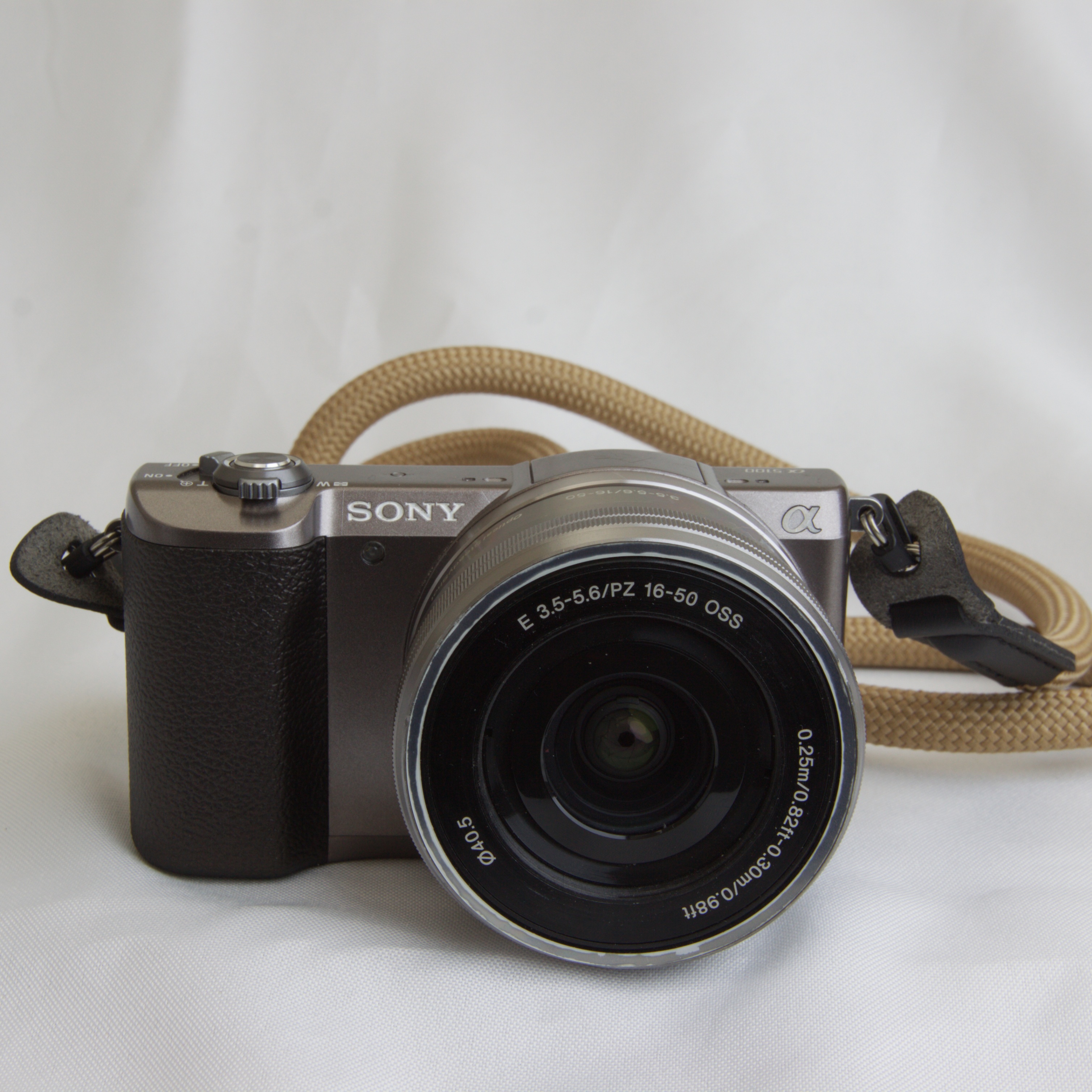 Sony A5100 mirrorless Camera w/ 18-55 kit lens