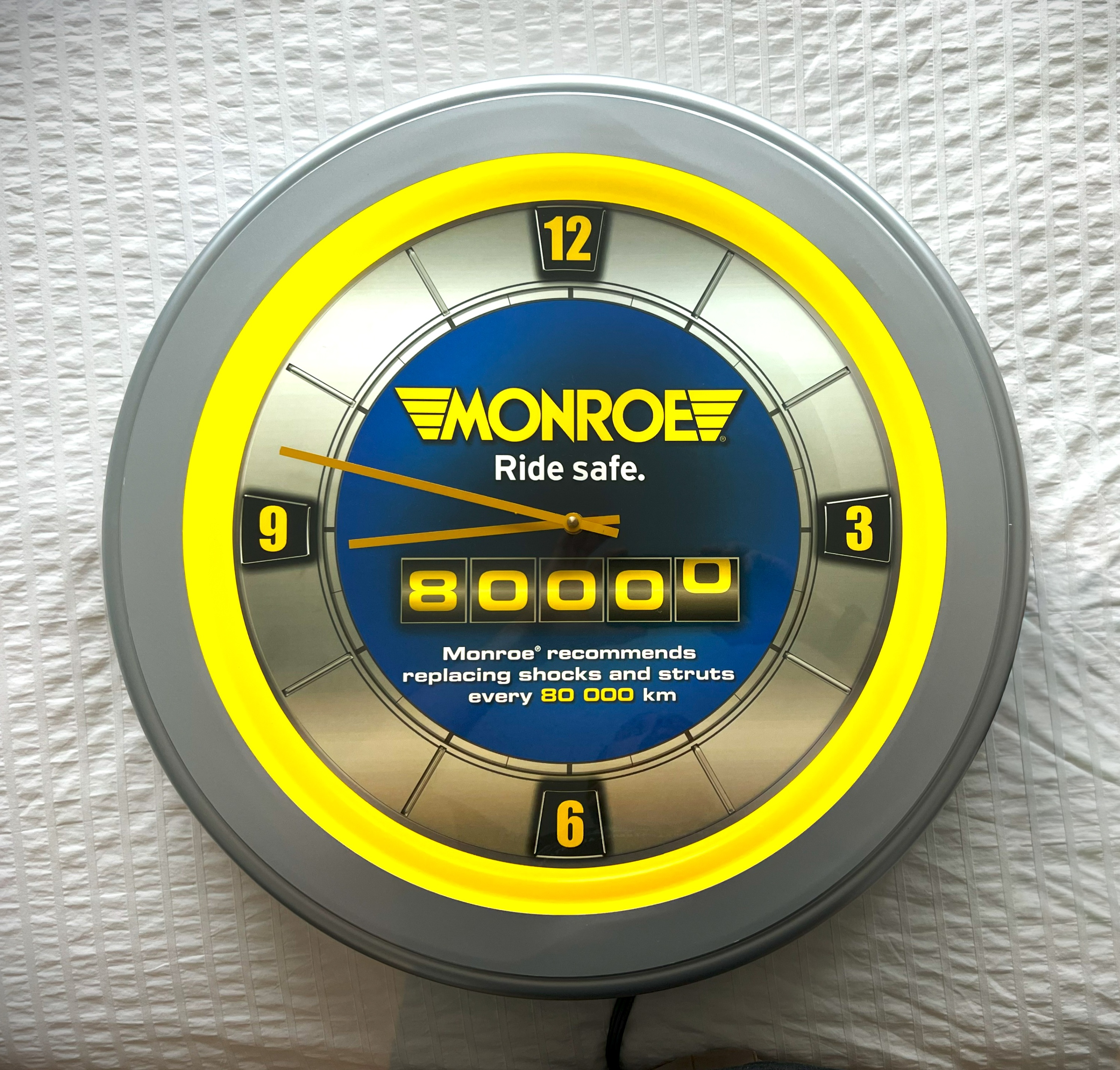Monroe Shocks Light-Up (Large) 24" Advertising Wall Clock - photo 3