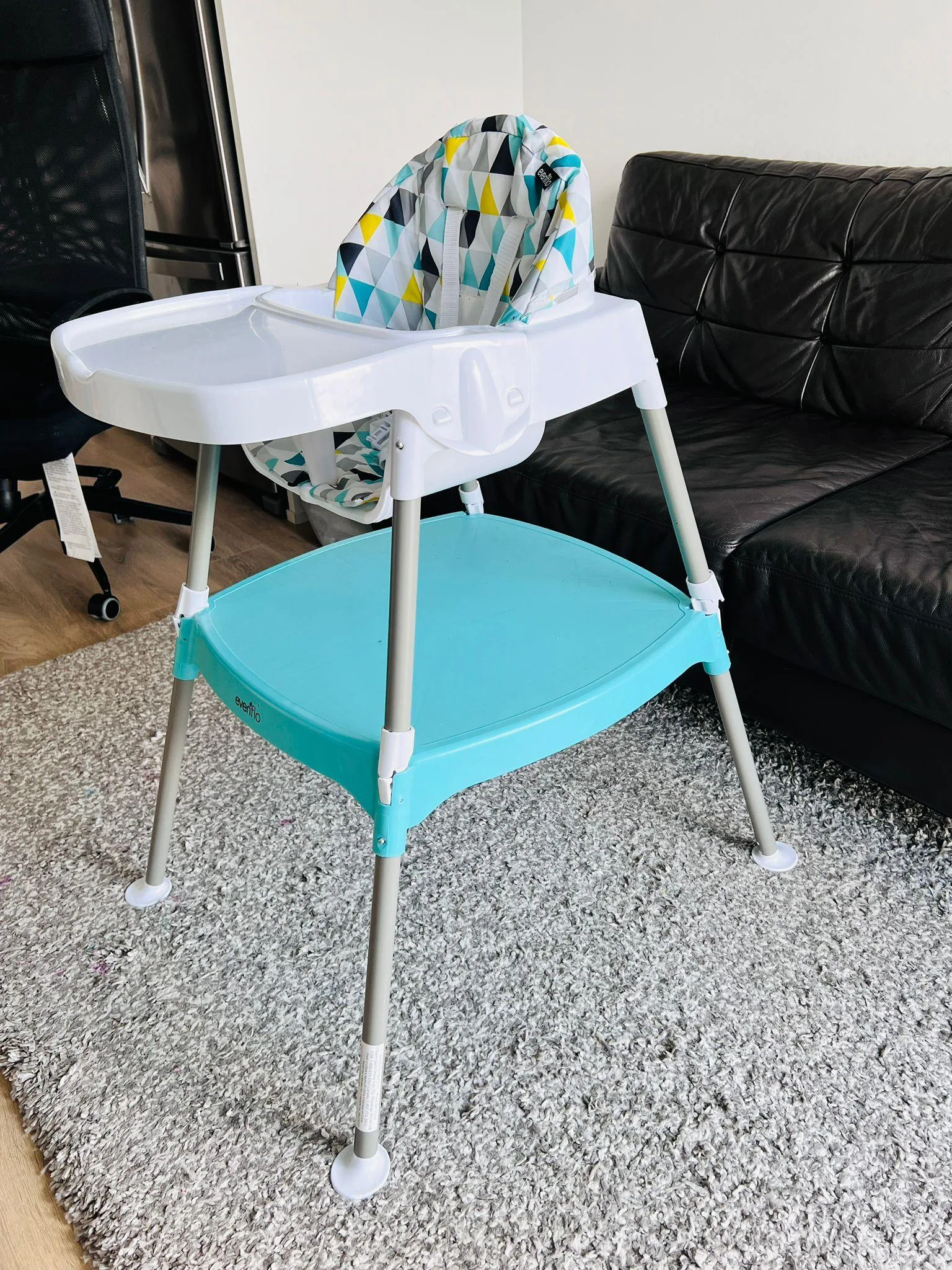 High chair thumbnail