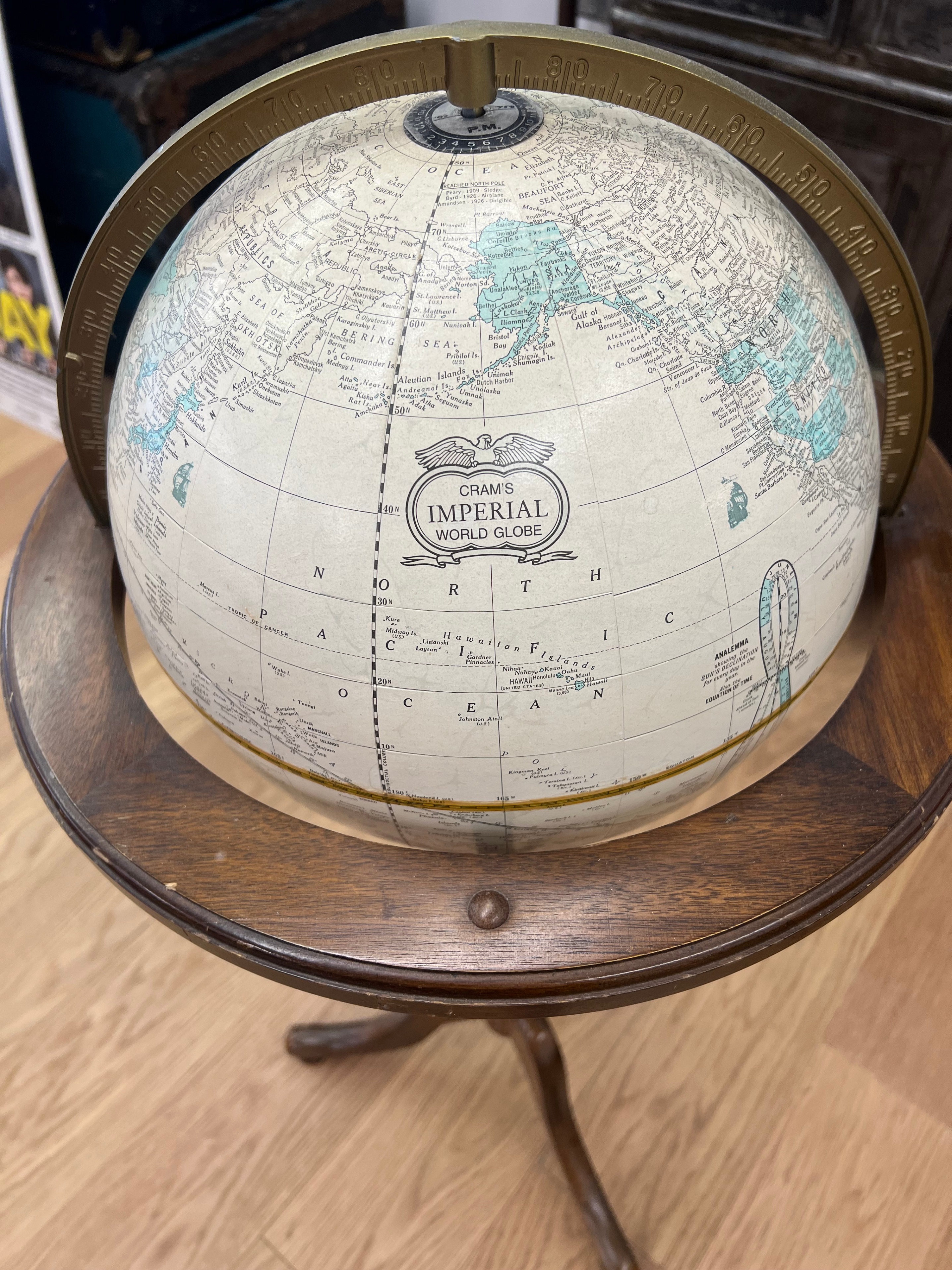 Vintage CRAM's Standing Globe - photo 2