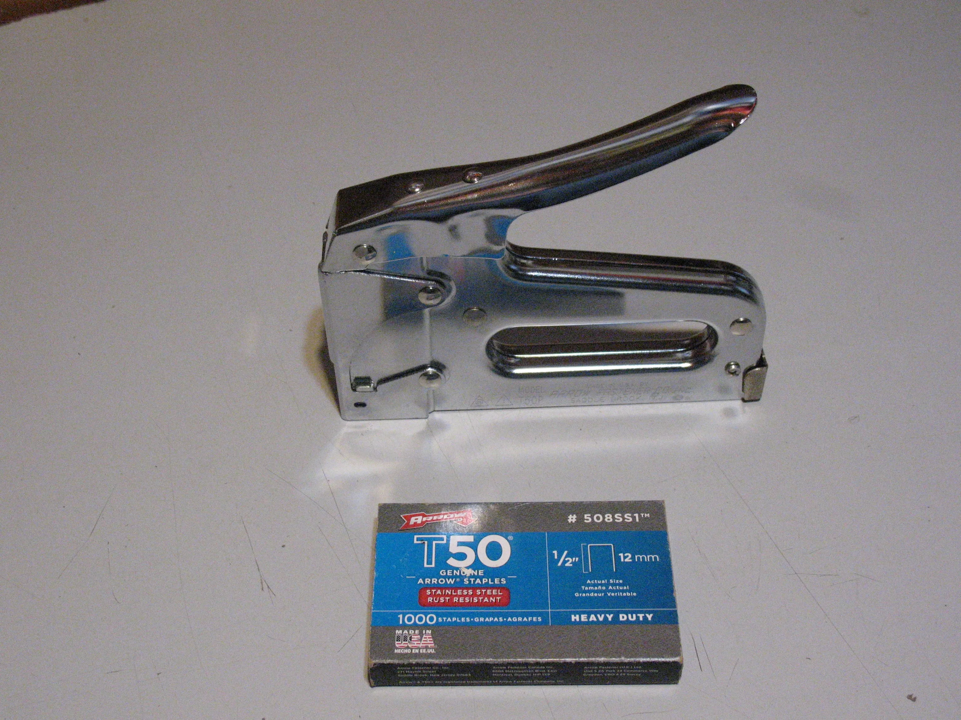 Light Duty and Heavy Duty Staplers image indicator(8)