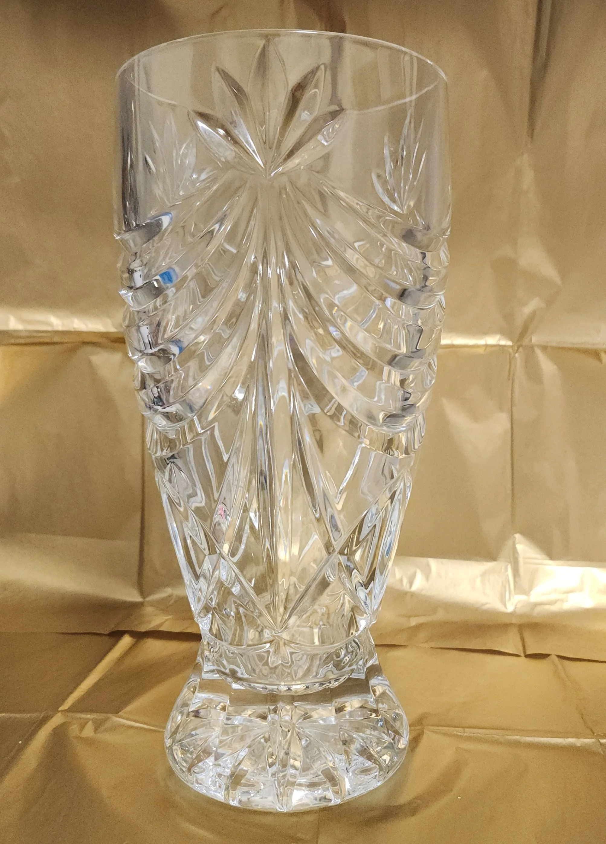 Crystal Vase thumbnail