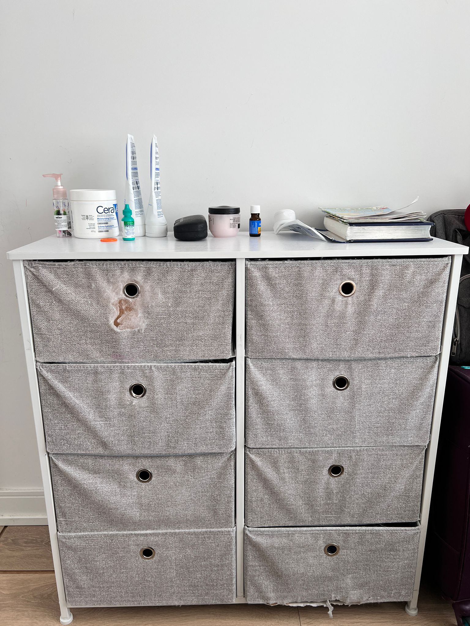 Storage dresser