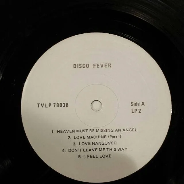 Disco Fever 2 LP Vinyl Record Set – 20 Original Hits image indicator(3)