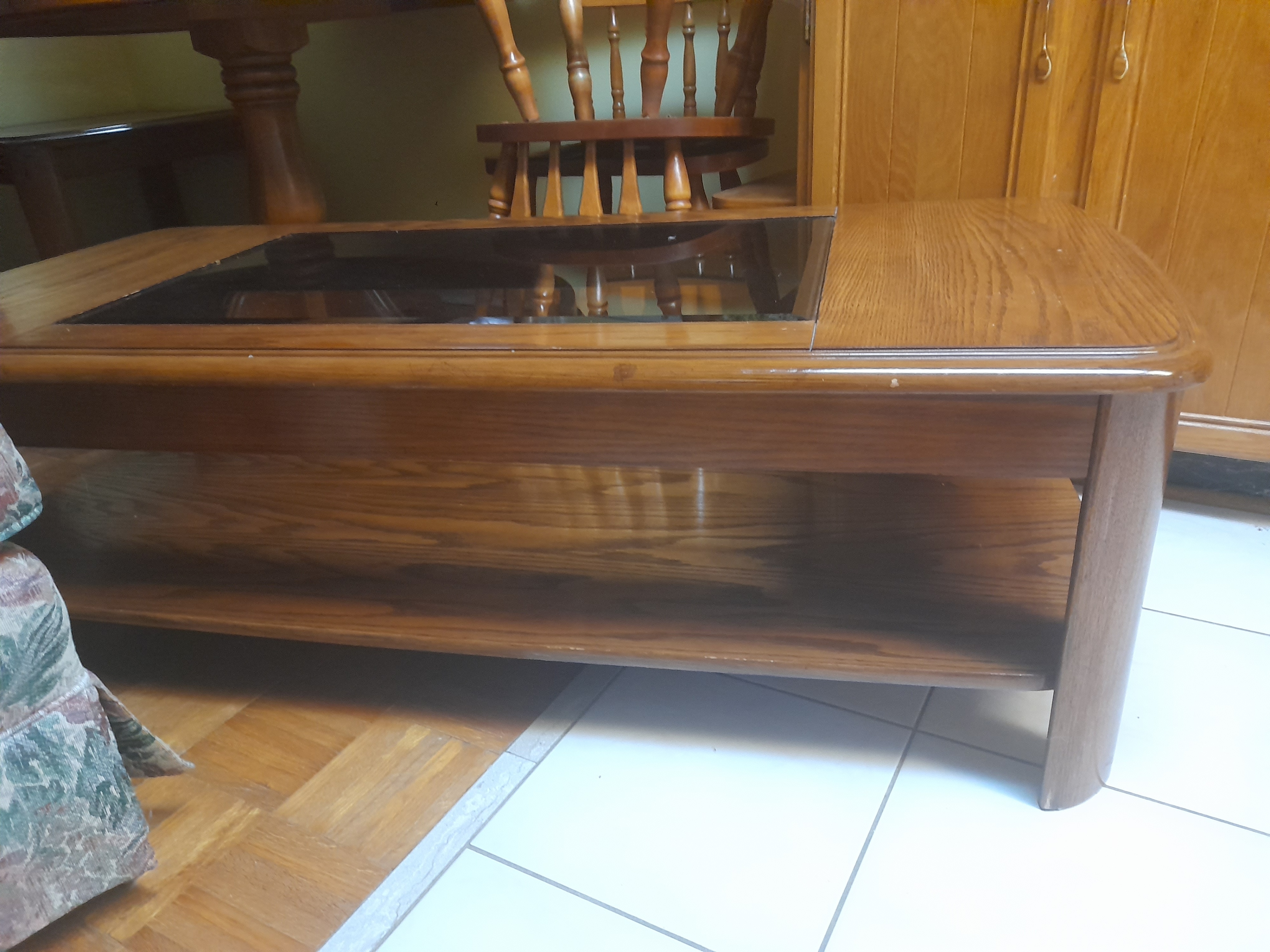 Oak Coffee Table  and 2 side tables with Glass Insert - photo 3