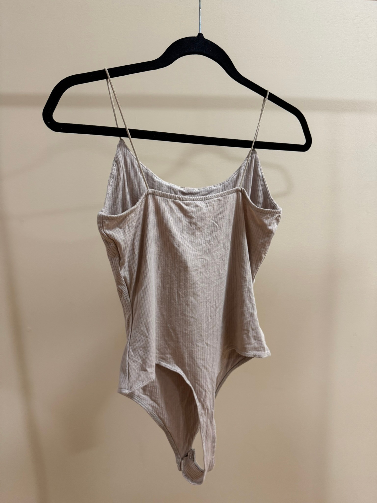 Garage Ribbed Bodysuit in Beige/Tan - Size Medium - photo 3