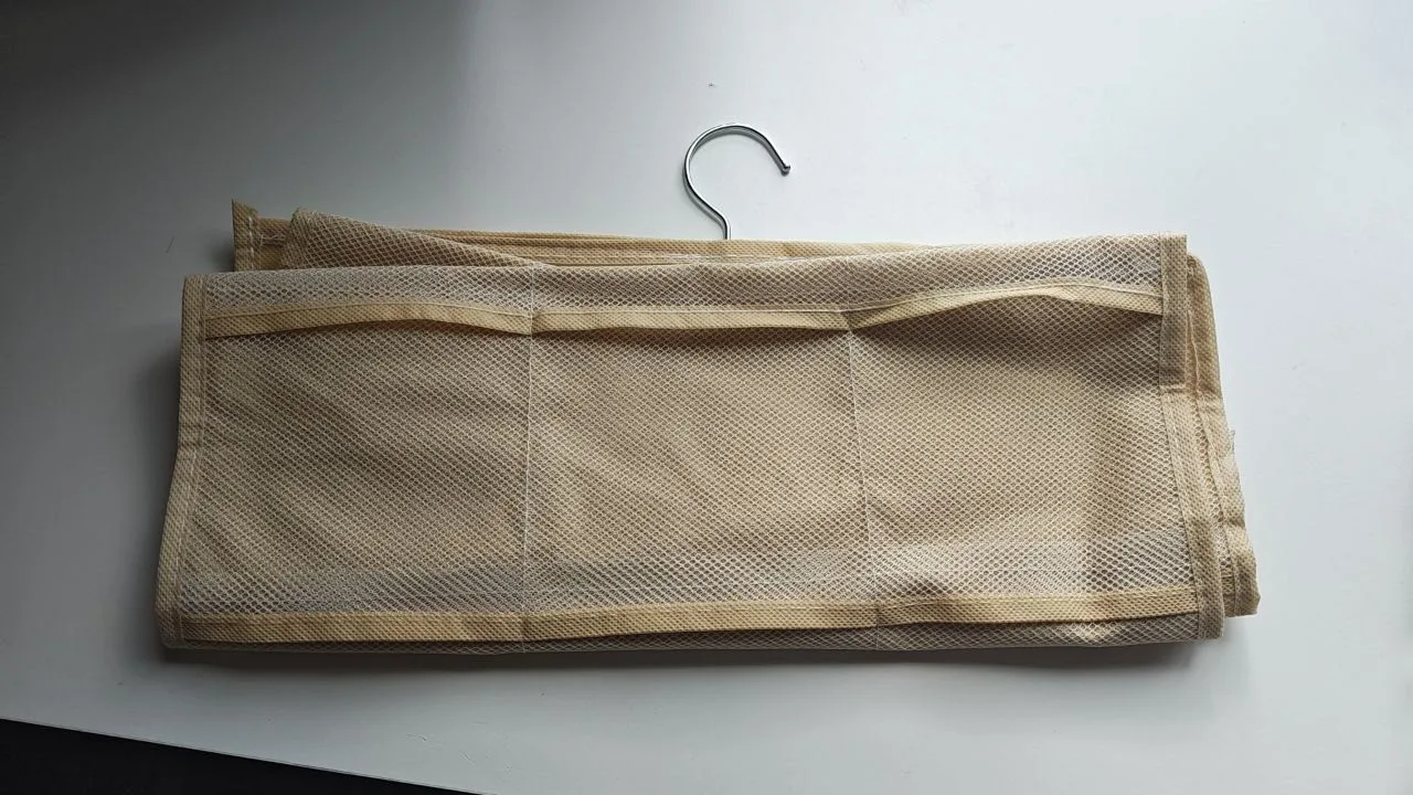 2x Hanging Closet Organizers – 24 Pockets, Double-Sided image indicator(4)