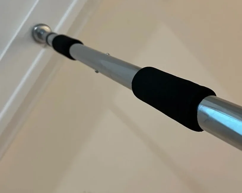 Pull Up Bar, Door Mounted Chin Up Bar thumbnail