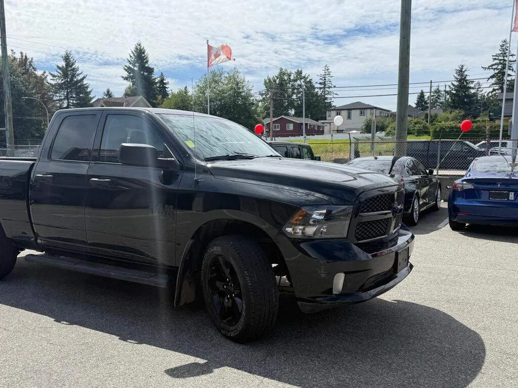 Ram 1500 Classic *LOWEST PRICE* image indicator(7)