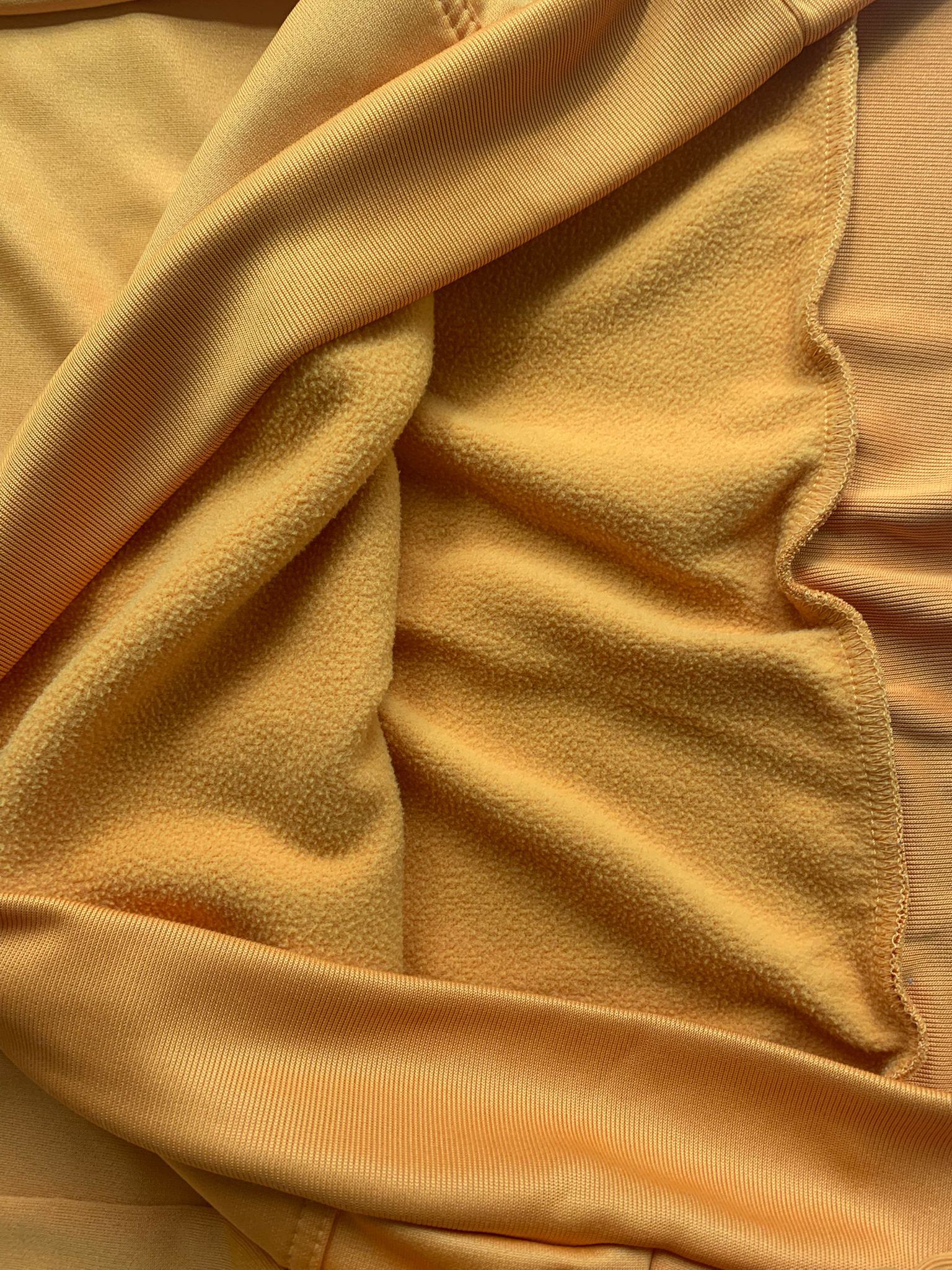 Yellow sweatshirt - photo 2