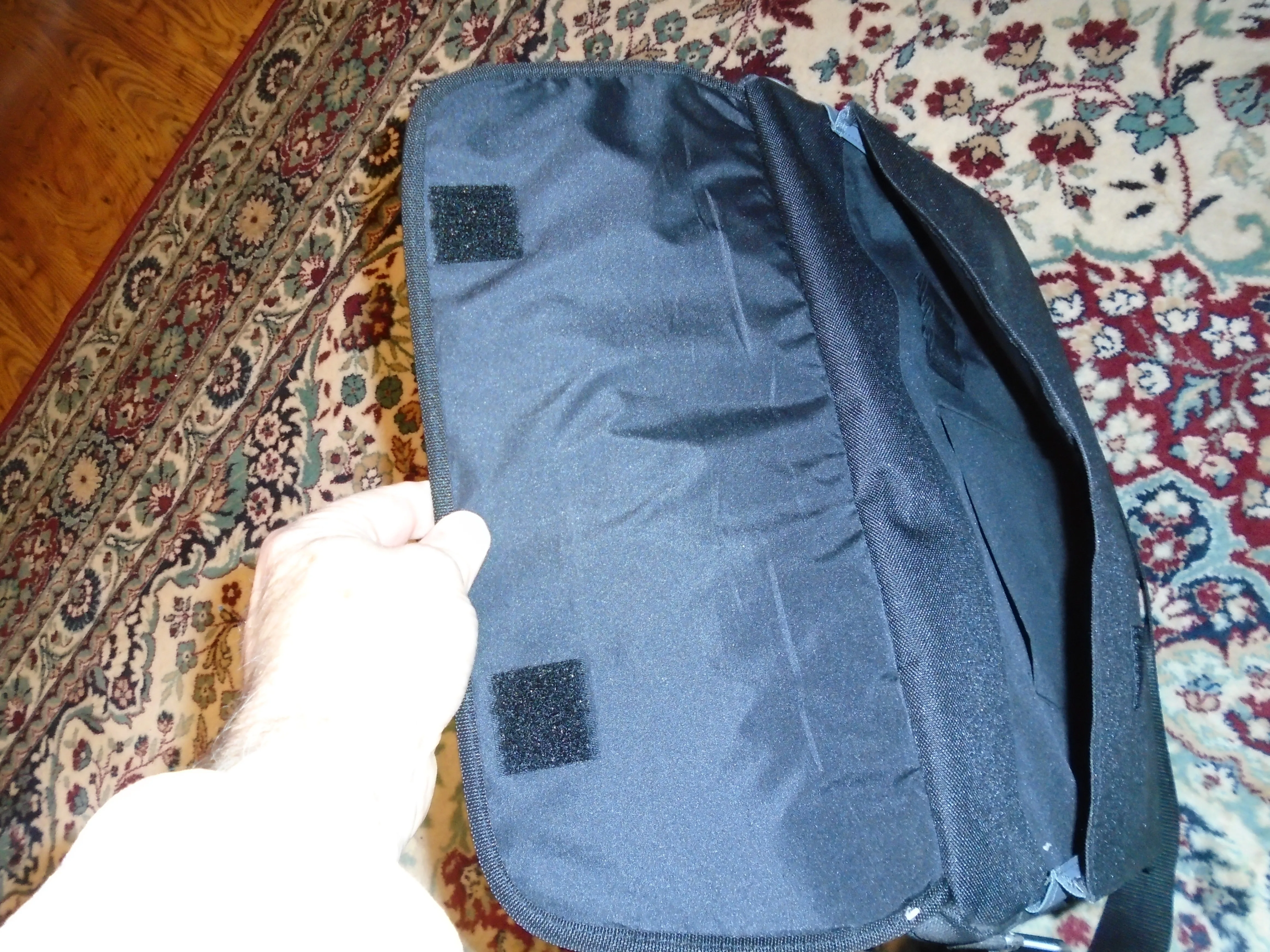 Various Bags Available image indicator(9)