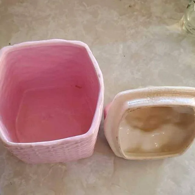 Vintage Pink Kitty Cookie Jar ��– Ceramic Cat in Basket image indicator(2)