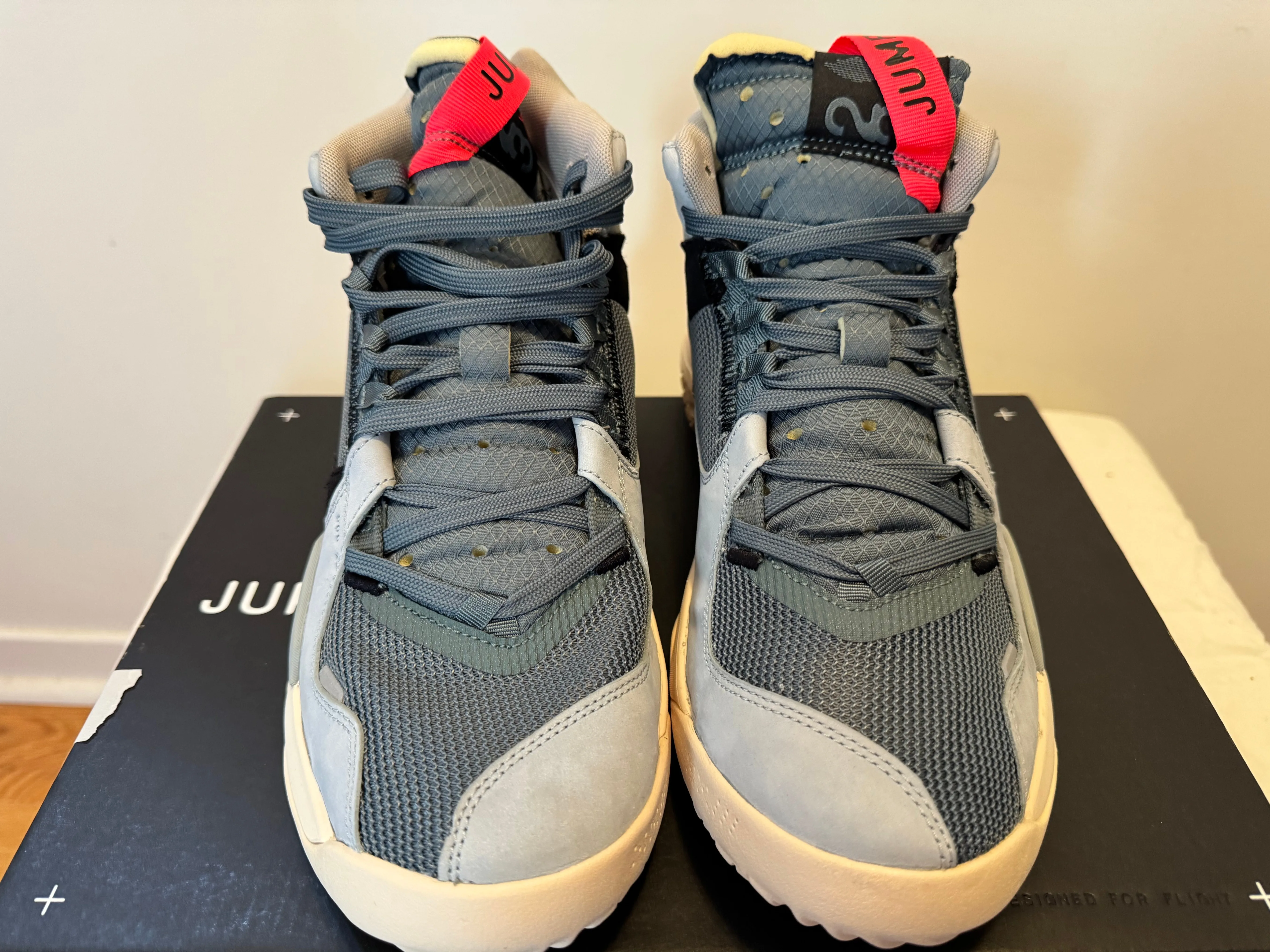 (BNIB) Jordan “Jumpman” Delta Mid Hasta (10) thumbnail