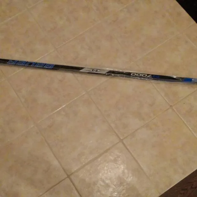 Bauer Nexus 7000 Hockey Stick – Adult, Right Hand NEW image indicator(4)