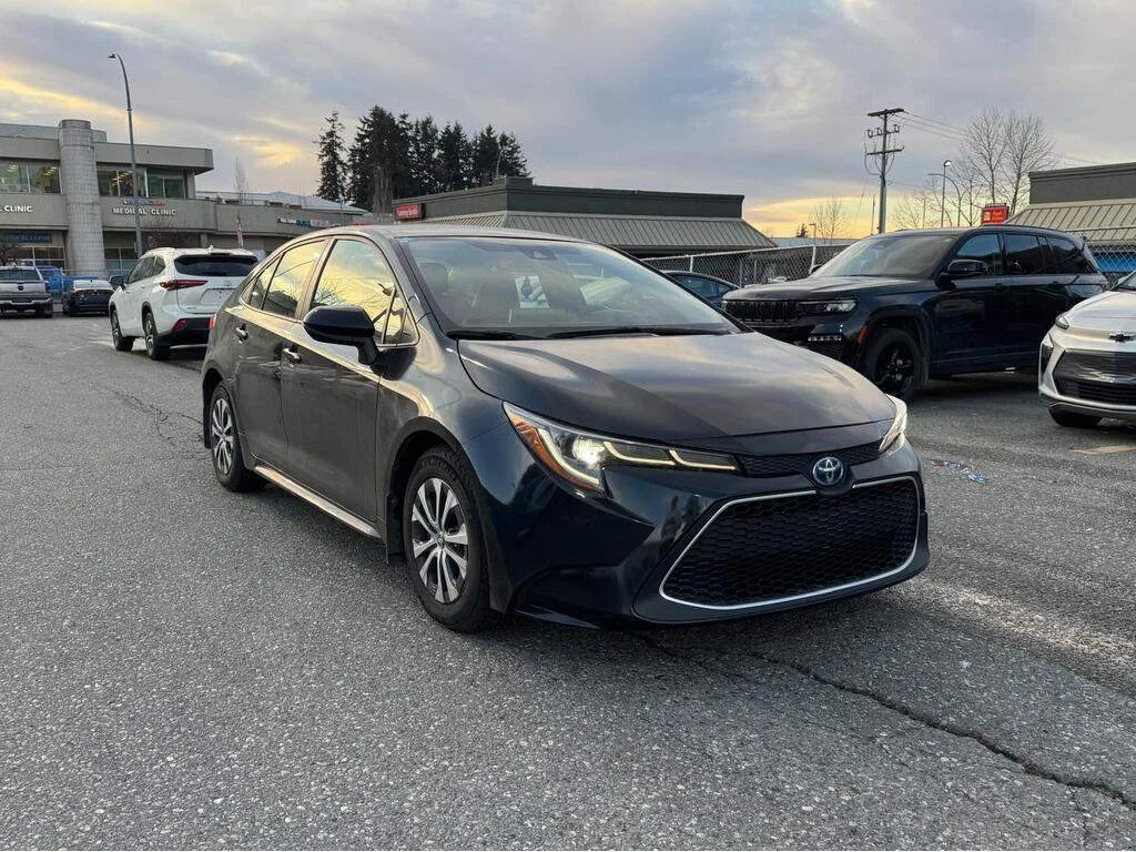 TOYOTA Corolla *LOWEST PRICE* thumbnail