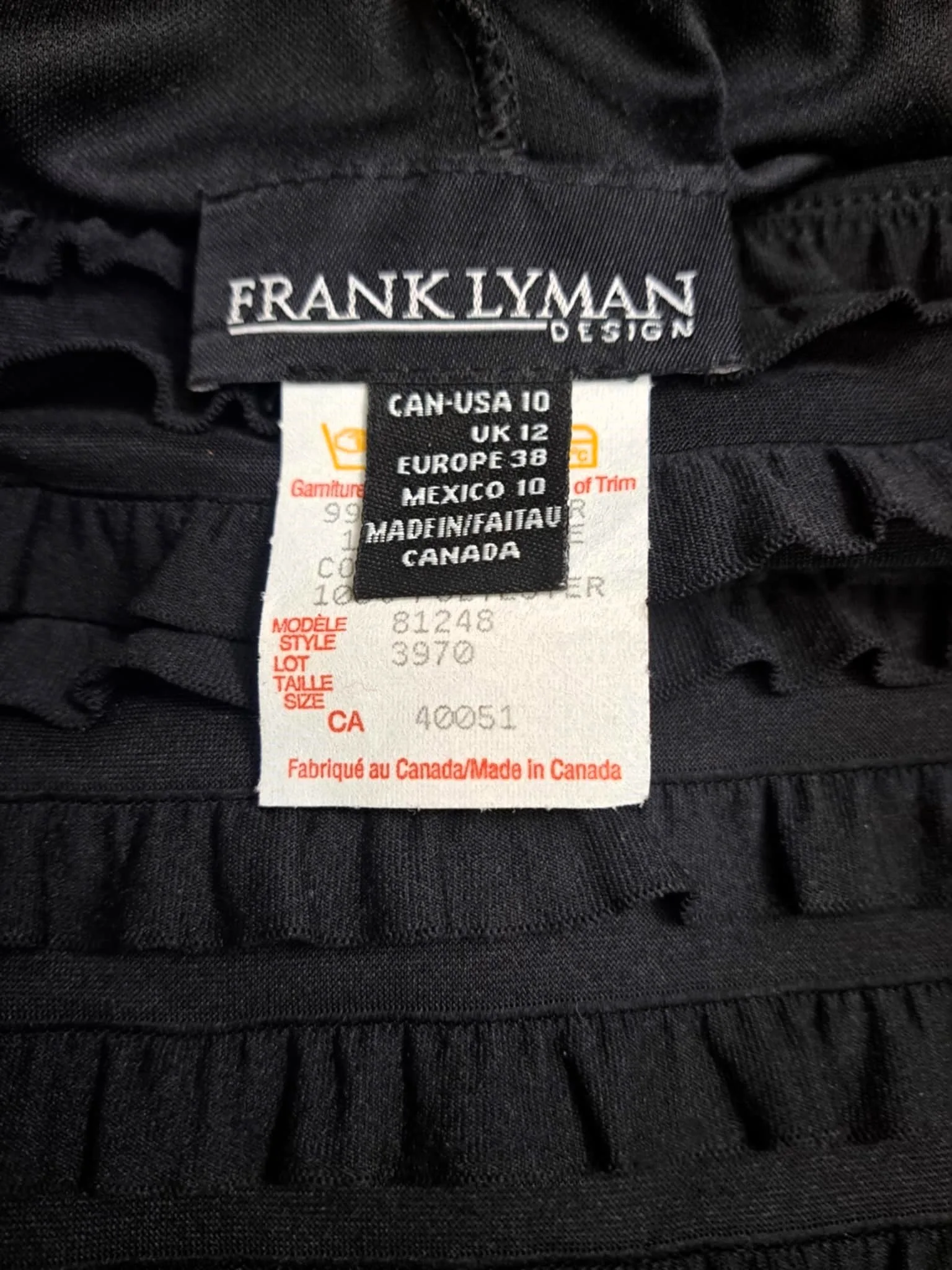 A Set of New Puff LS Lace & Canada Made Raffled Skirt image indicator(4)