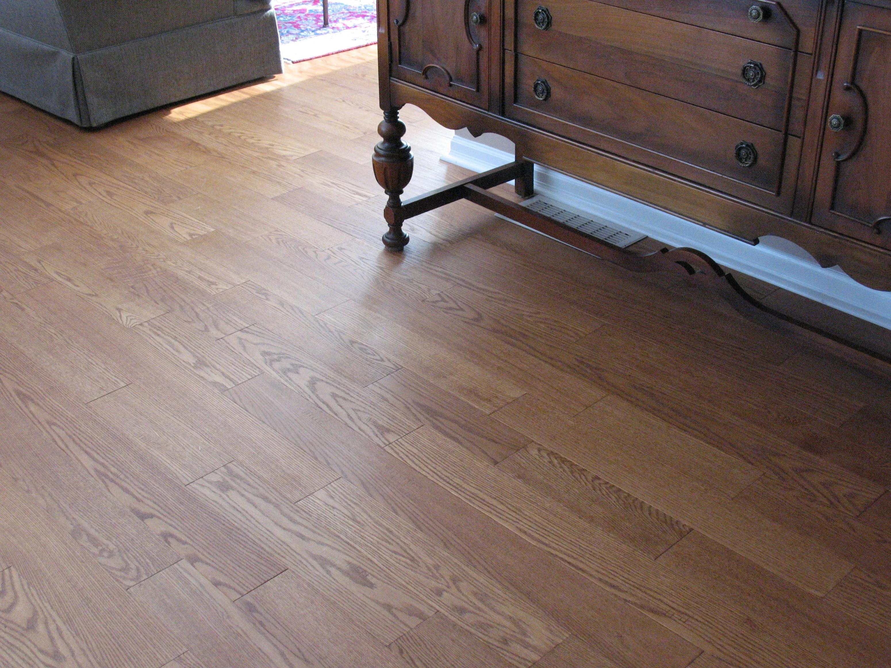 100 Square Feet Engineered Hardwood Flooring, BRAND NEW image indicator(8)