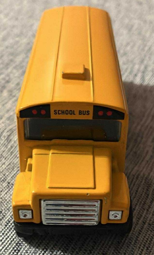 Pull Back Diecast School Bus - 5 Inches