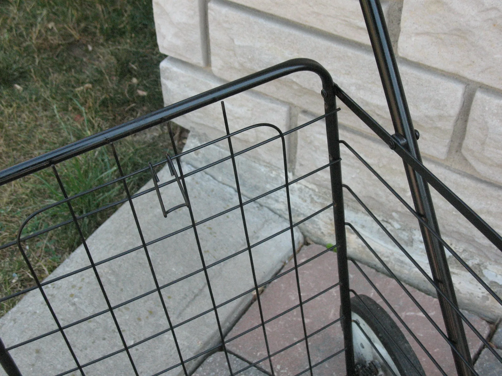 Large Folding Shopping Cart image indicator(10)