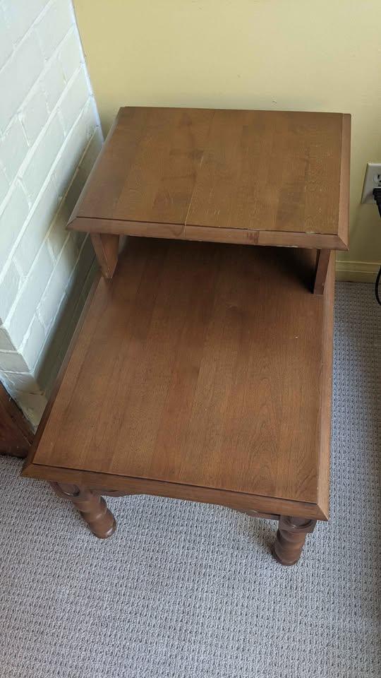 x2 side tables - photo 3