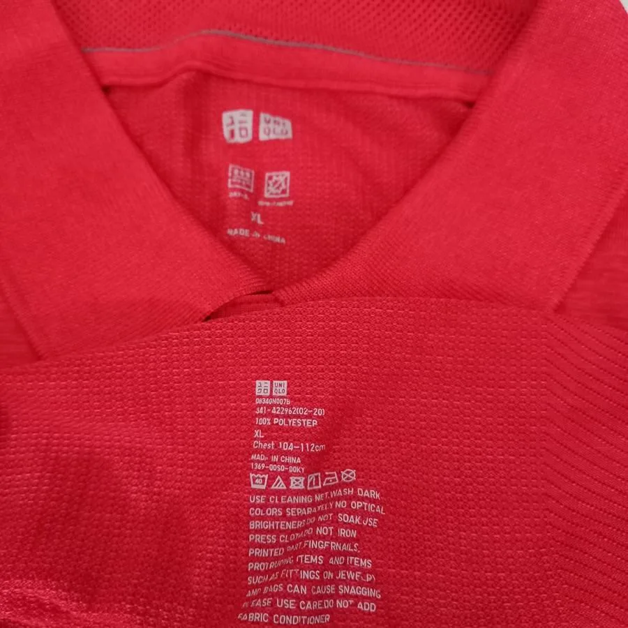 Uniqlo AIRism Red Polo Shirt (Fits M, Tag XL) image indicator(4)