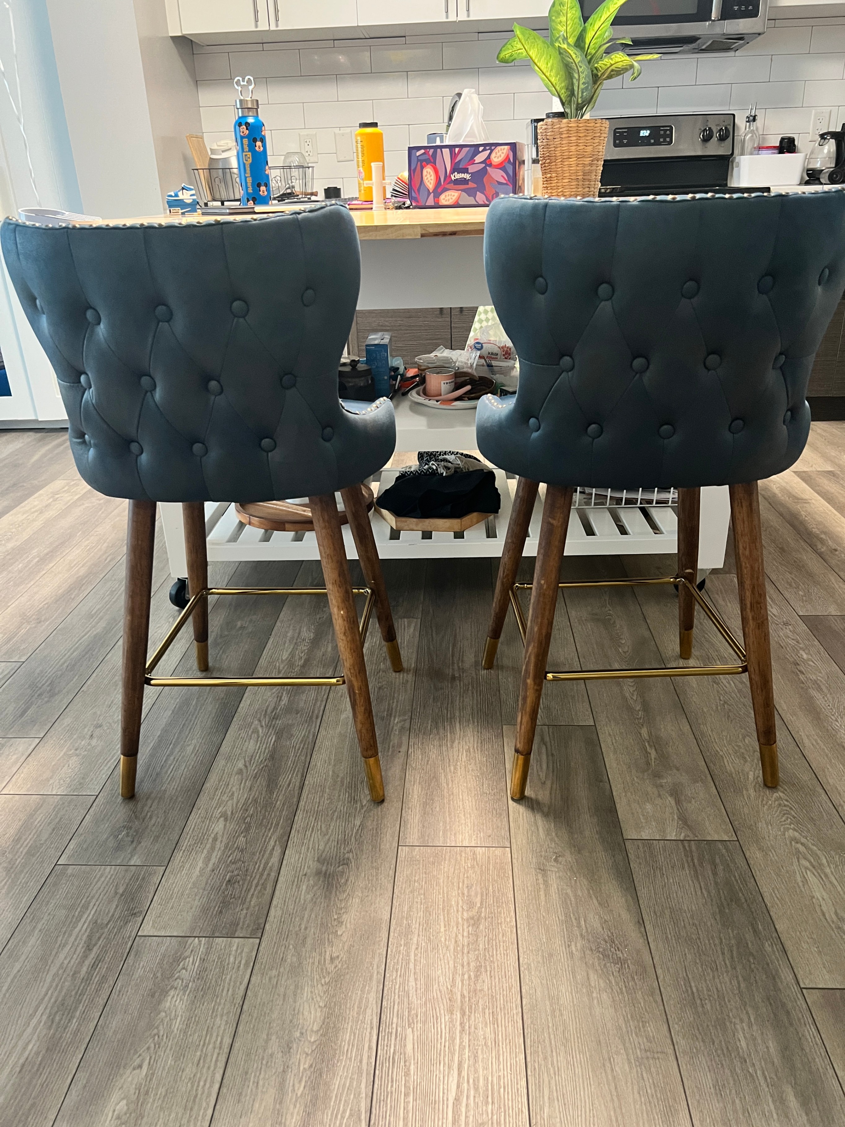Move Out Sale: Bar Chairs - photo 3