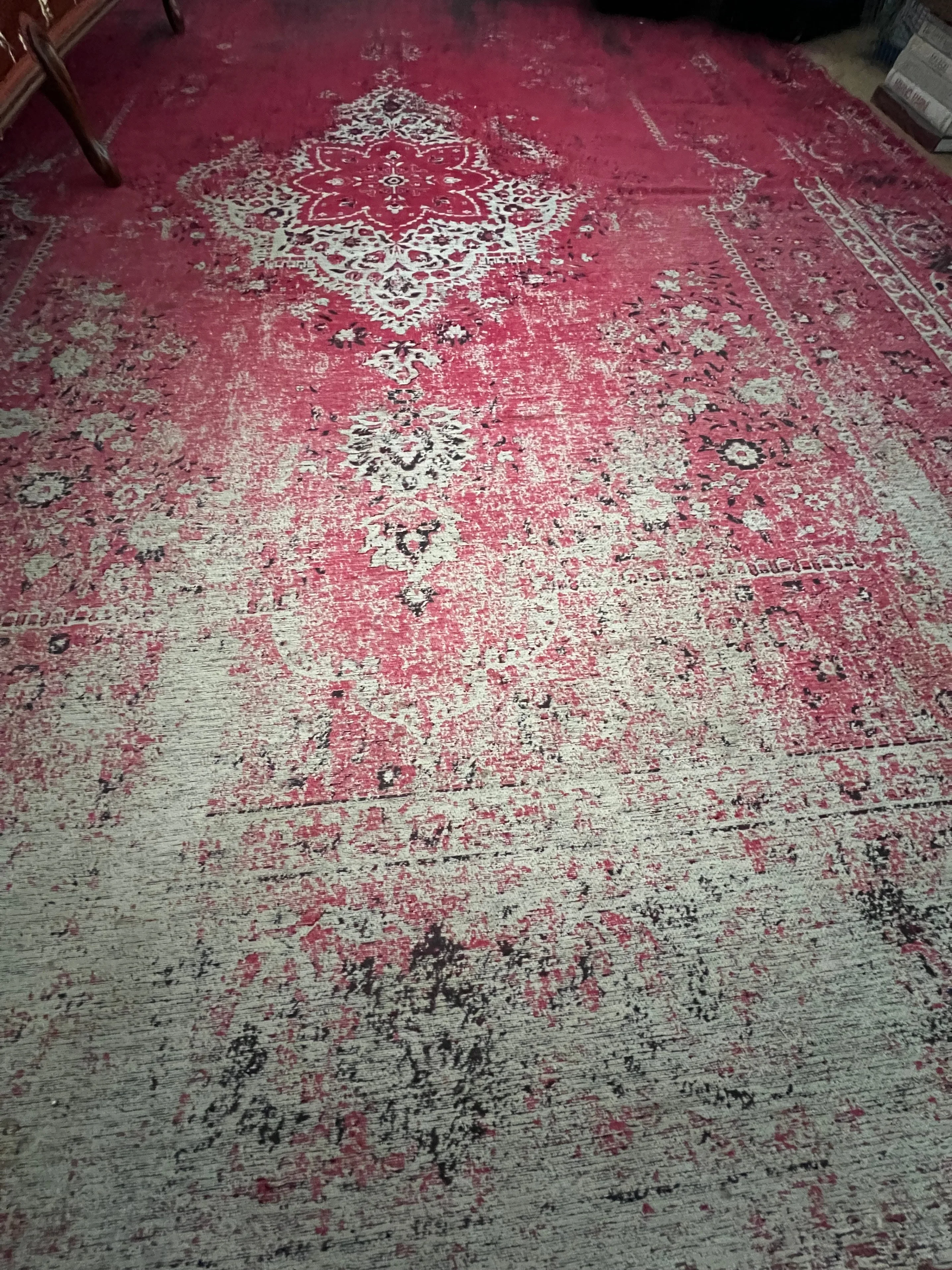 Large Red Rug image indicator(3)