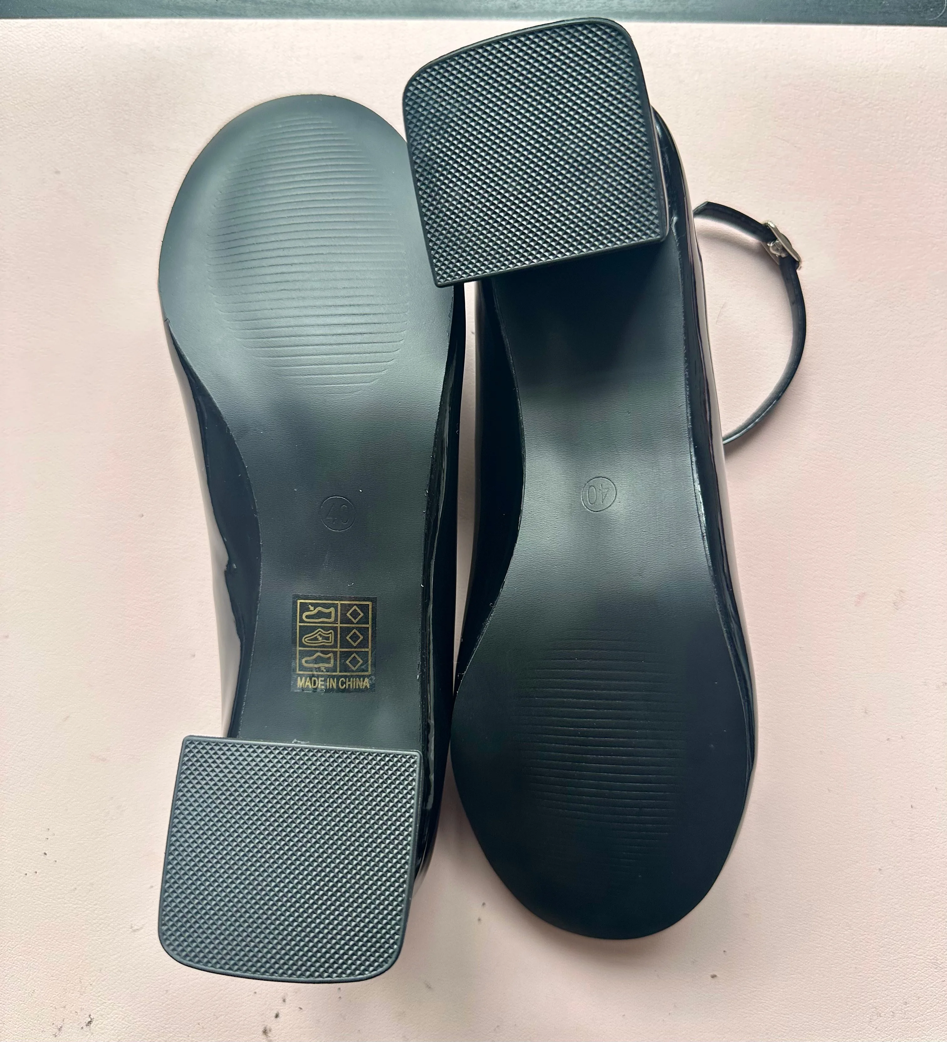 NWT Black Patent Mary Jane Flats | Balletcore Shoes | Size 9 image indicator(3)