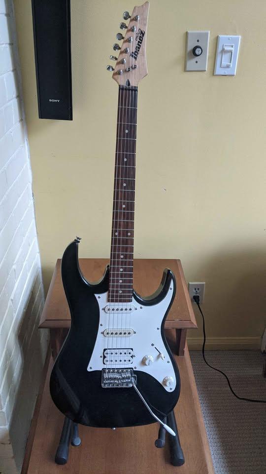 Ibanez GiO 6-String Electric Guitar - photo 2
