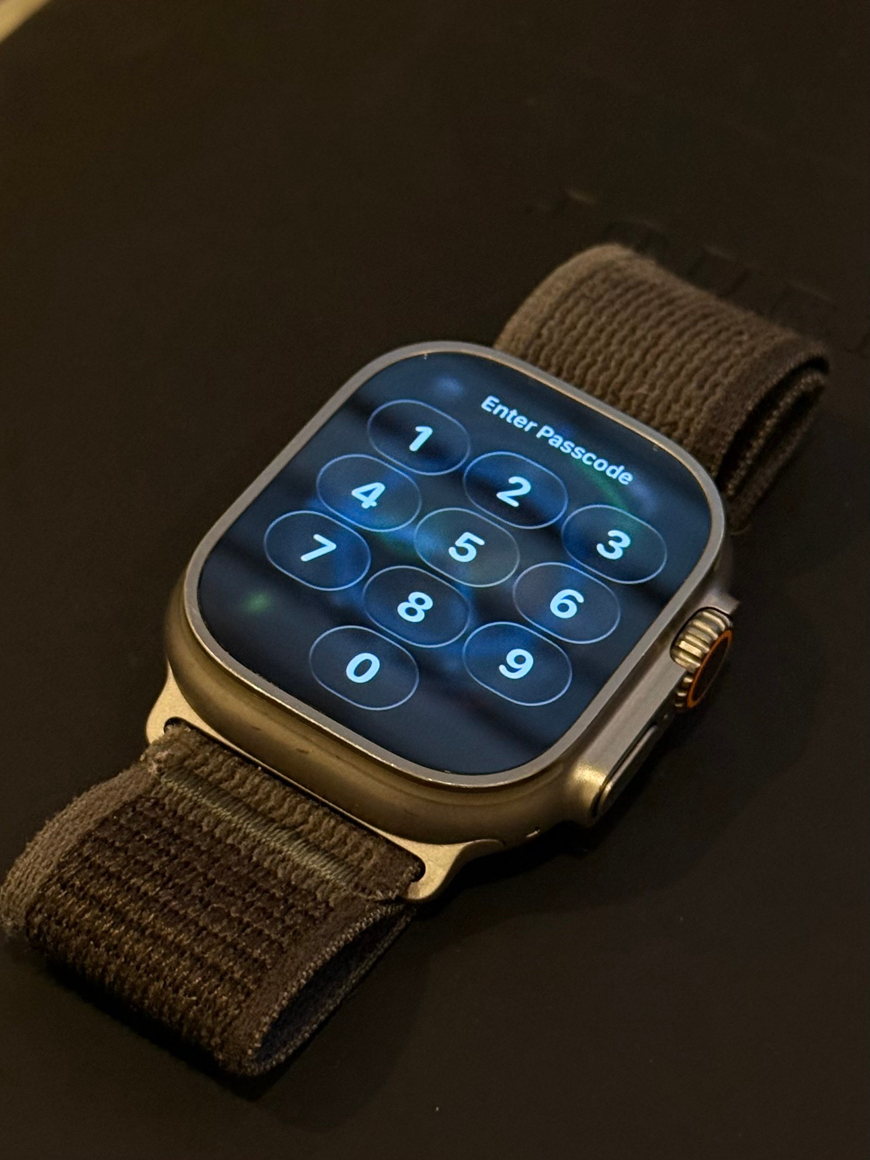 Apple Watch Ultra – Titanium Case - photo 2