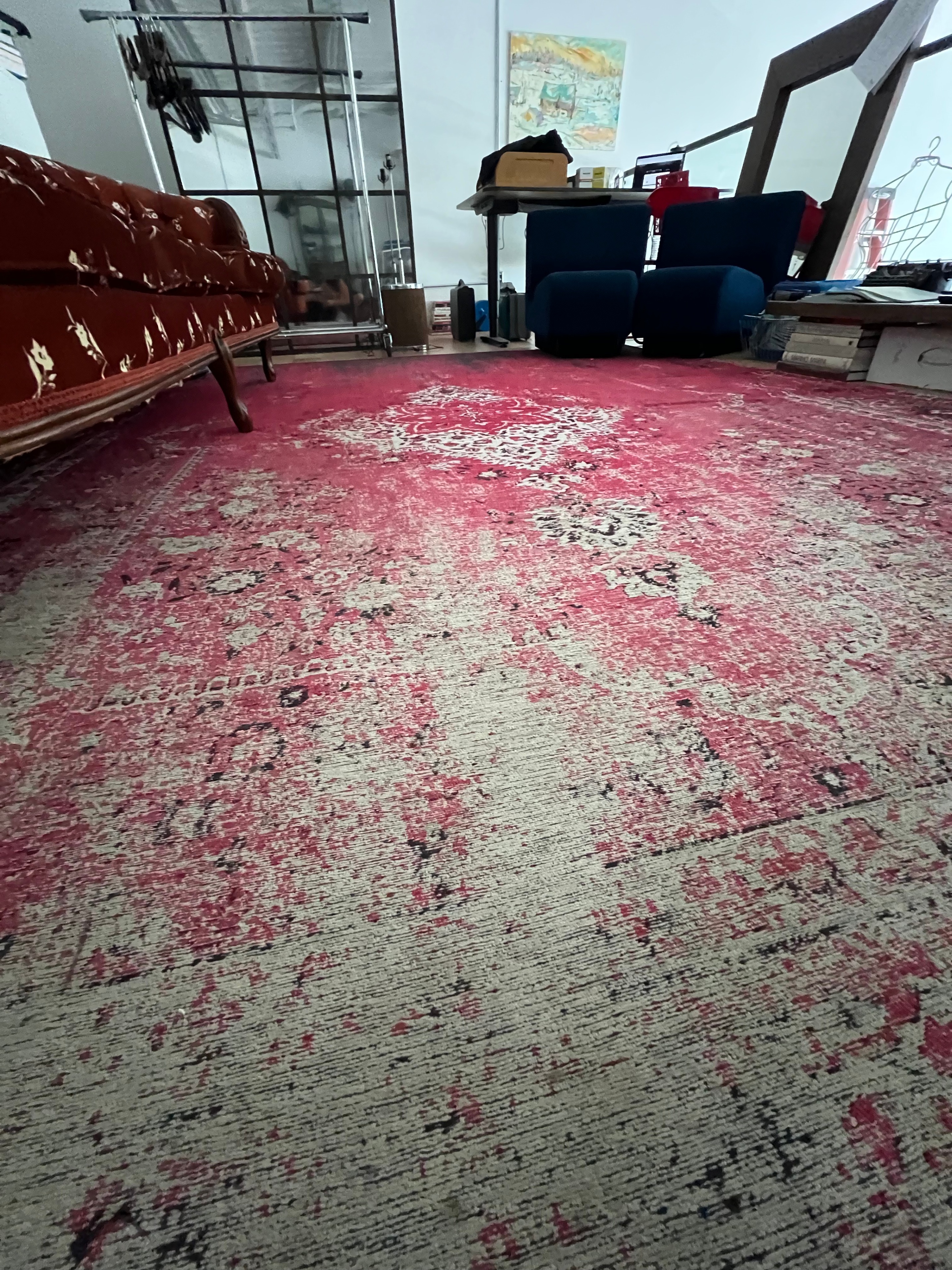 Large Red Rug - photo 2