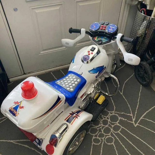 Kids Electric Ride-On Police Motorcycle – Battery Powered Bike image indicator(3)