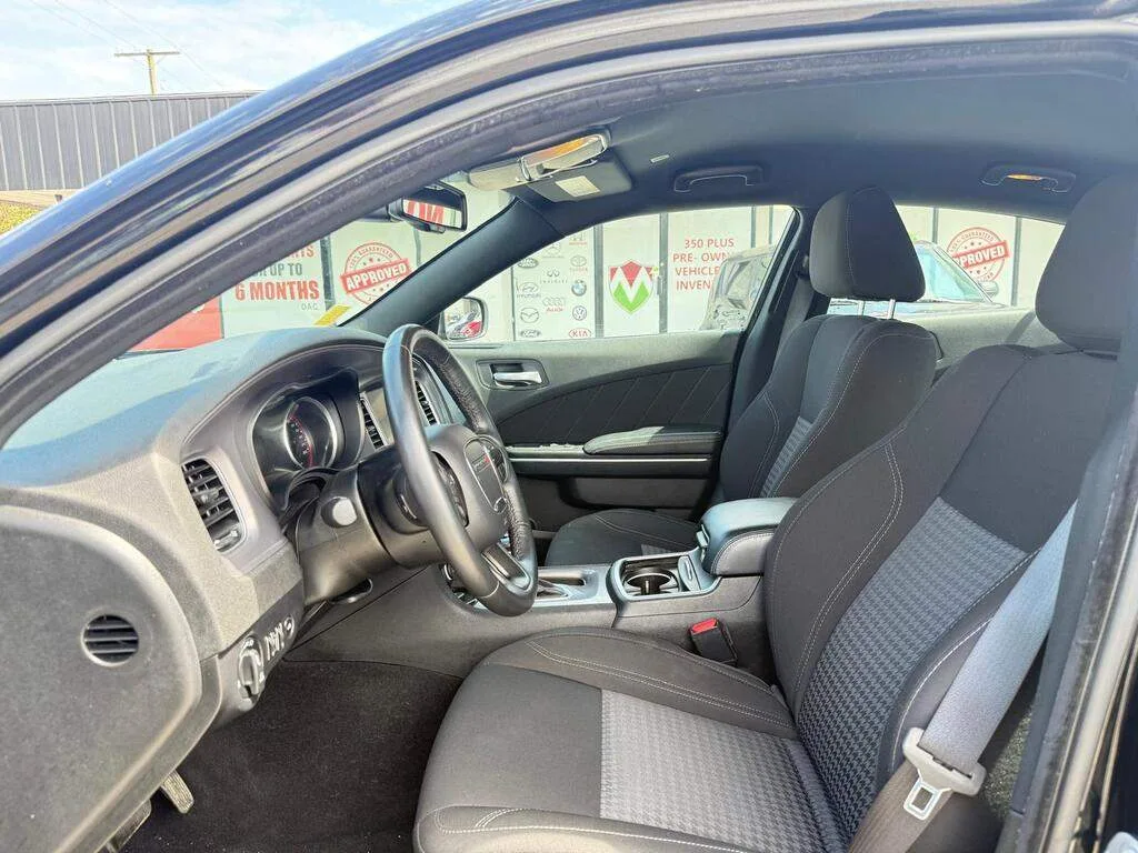 Charger *LOWEST PRICE* image indicator(8)