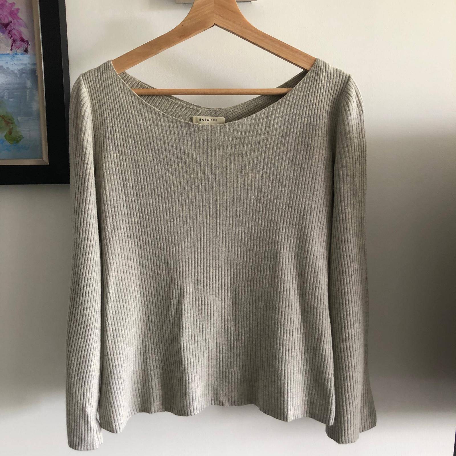 Babaton Aritzia Kitano Ribbed Knit Sweater - Size Small - Grey